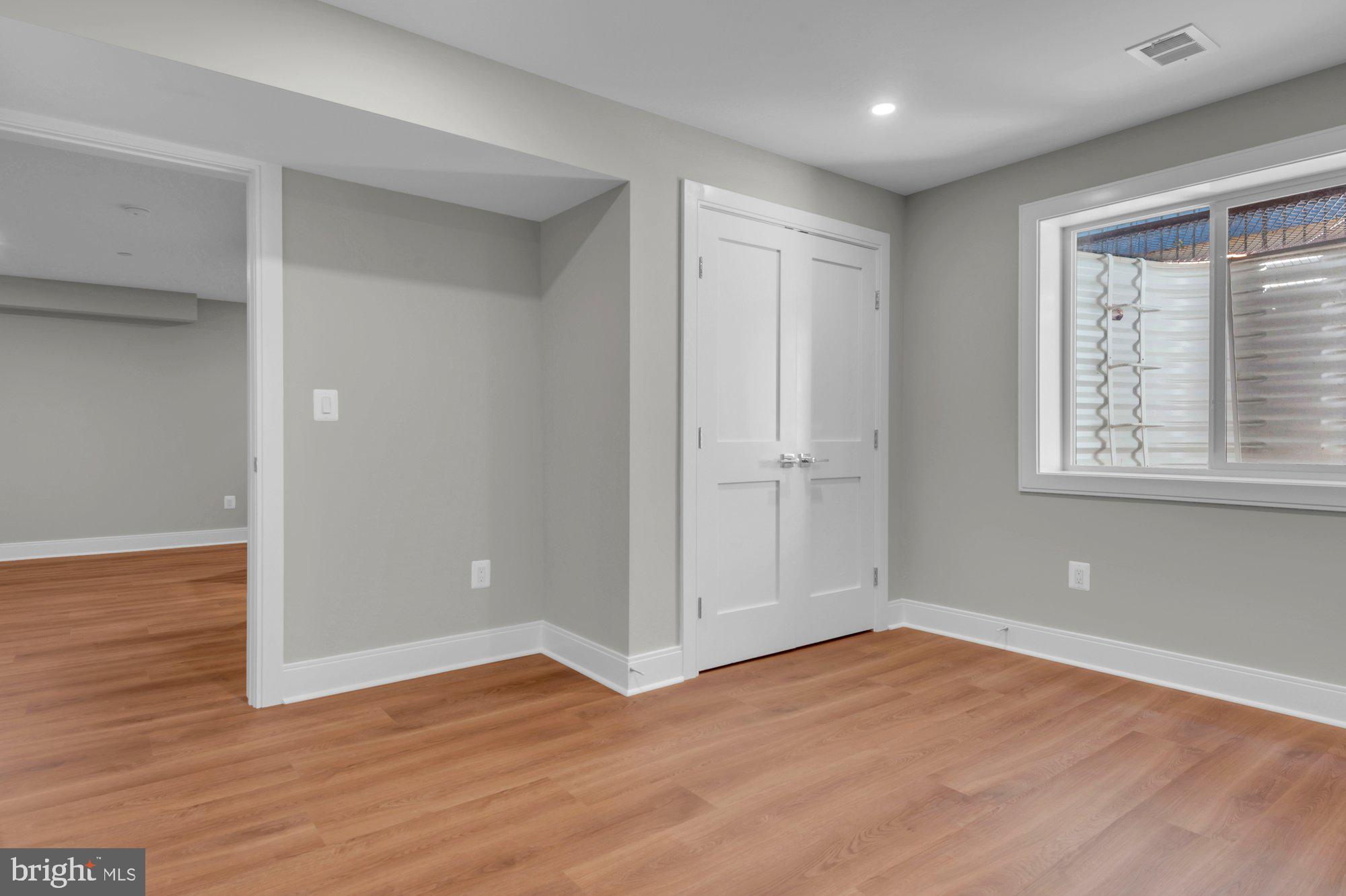EASTPORT - Residential