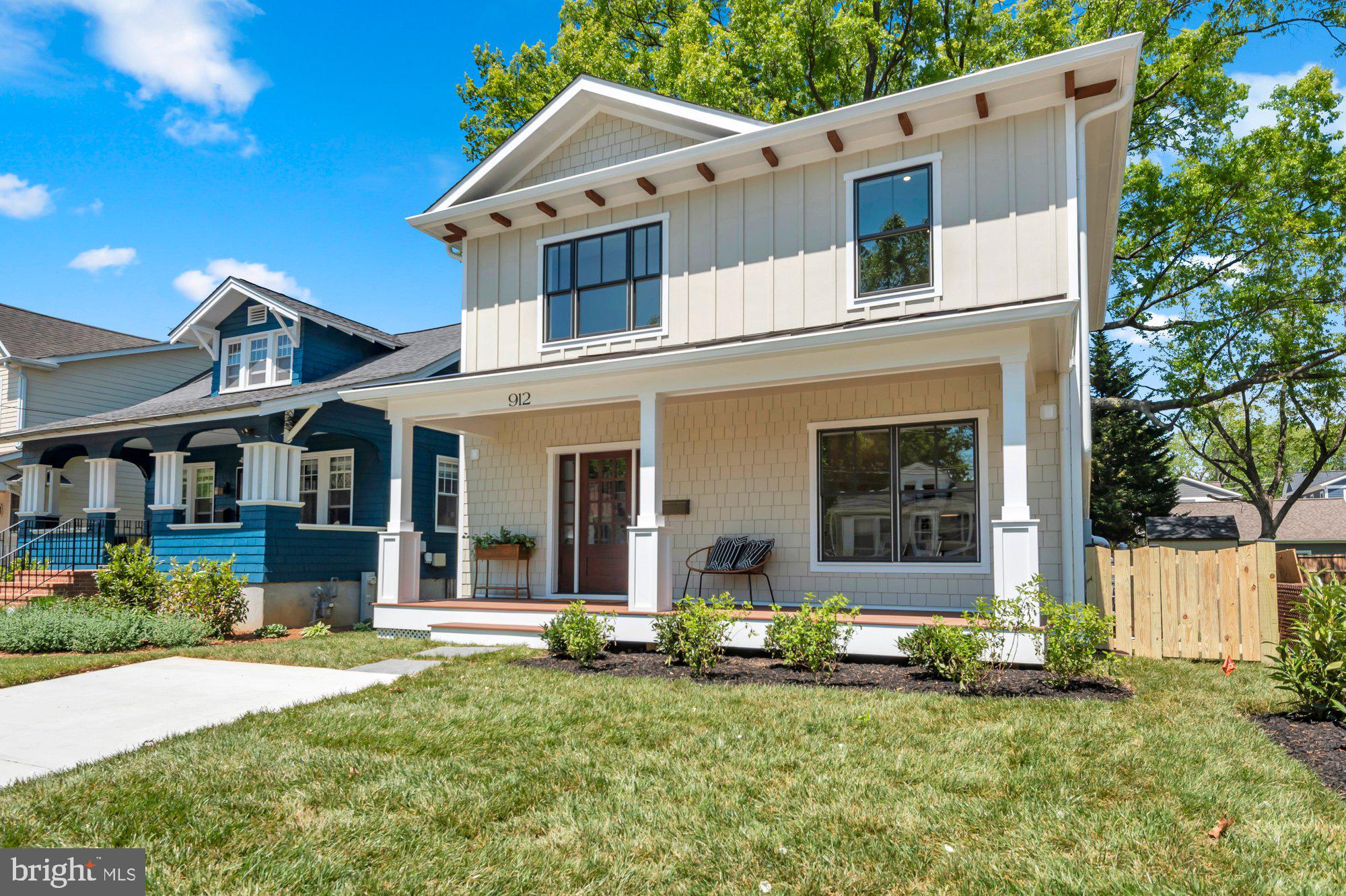 EASTPORT - Residential