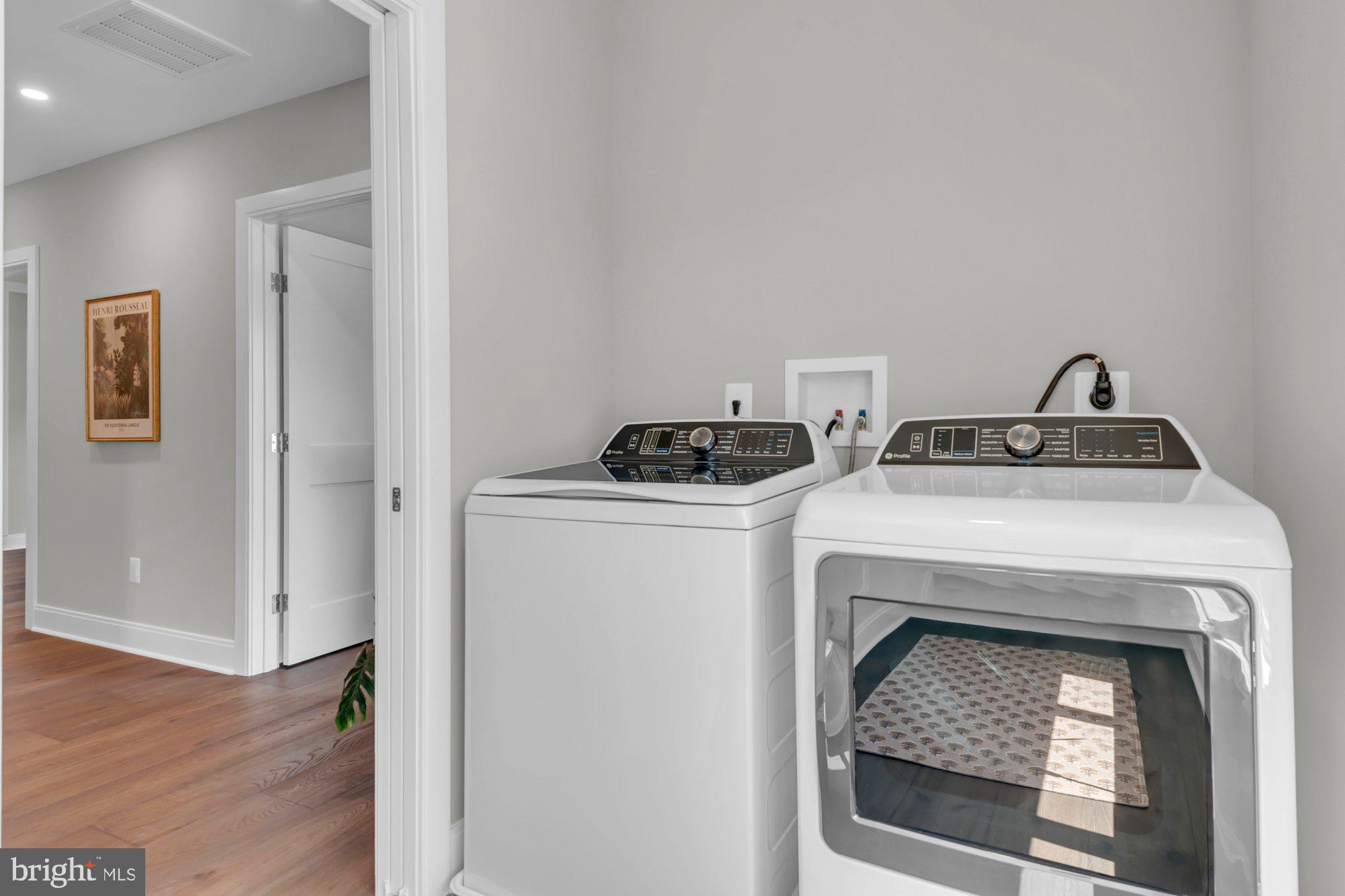 EASTPORT - Residential
