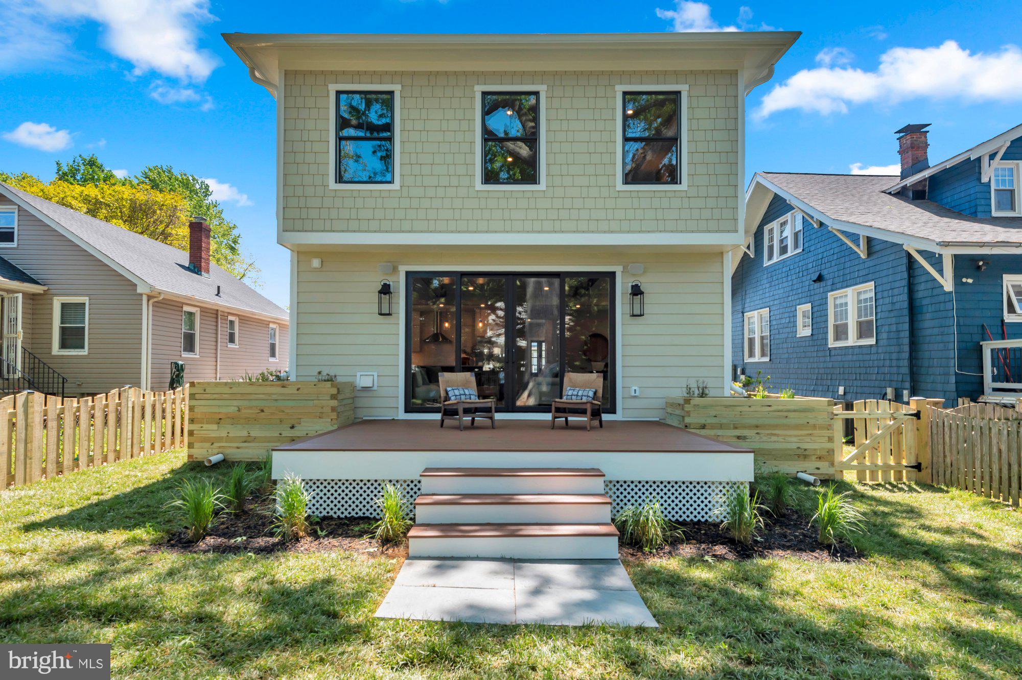 EASTPORT - Residential