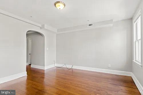 3742 12TH STREET NE 7