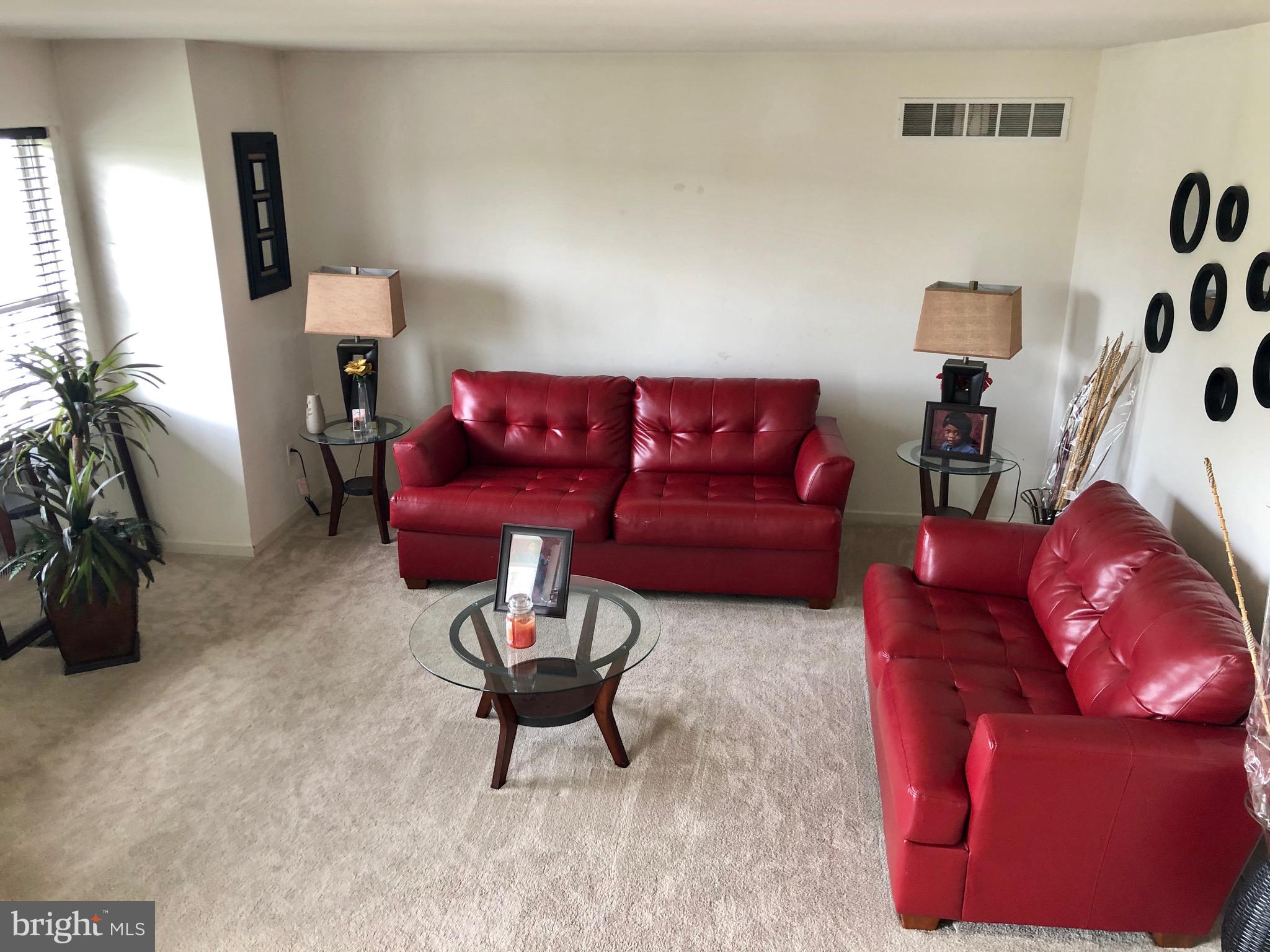 VALLEY CROSSING - Residential