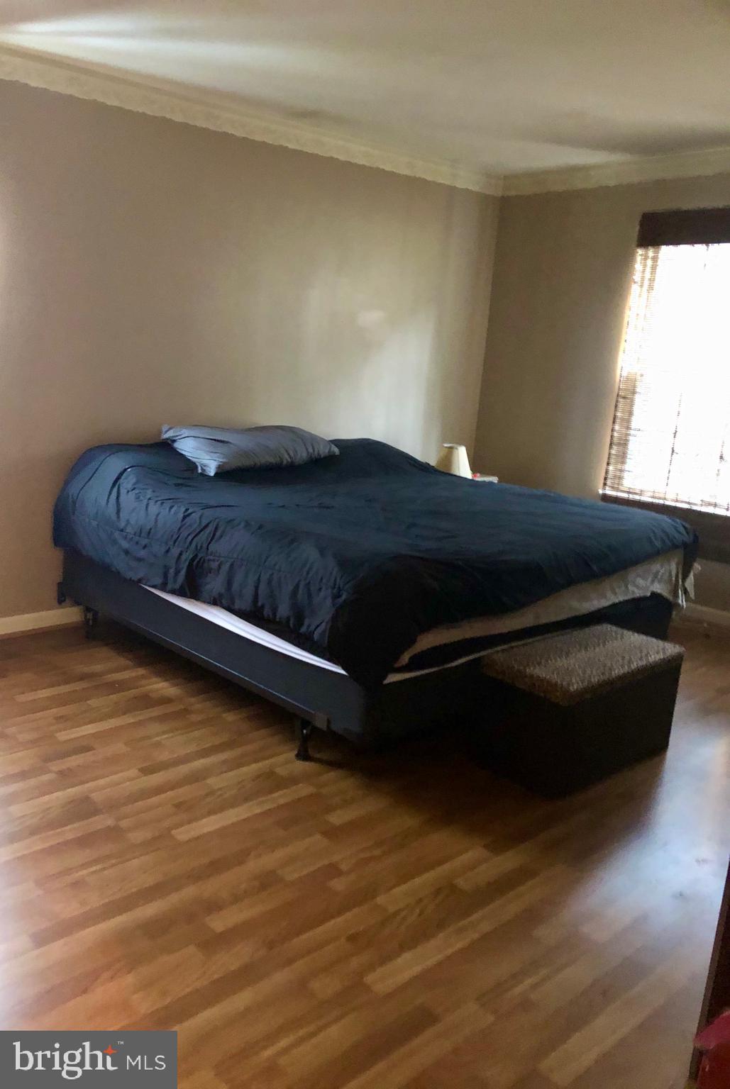 VALLEY CROSSING - Residential