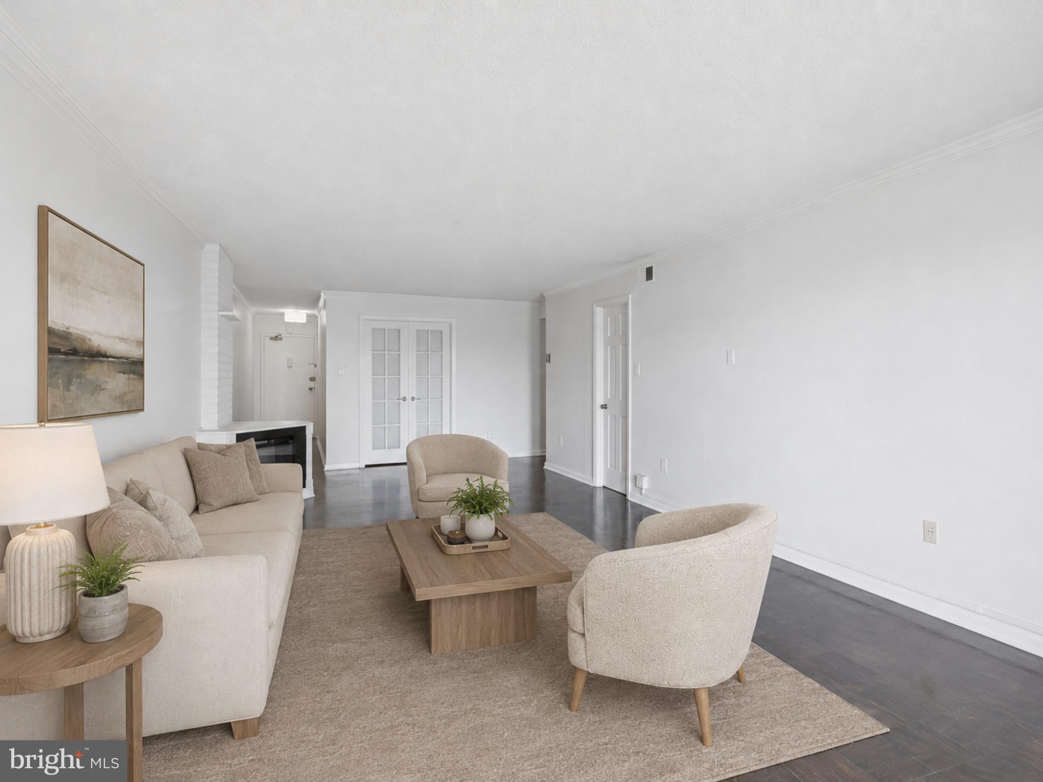 1300 ARMY NAVY DRIVE 916