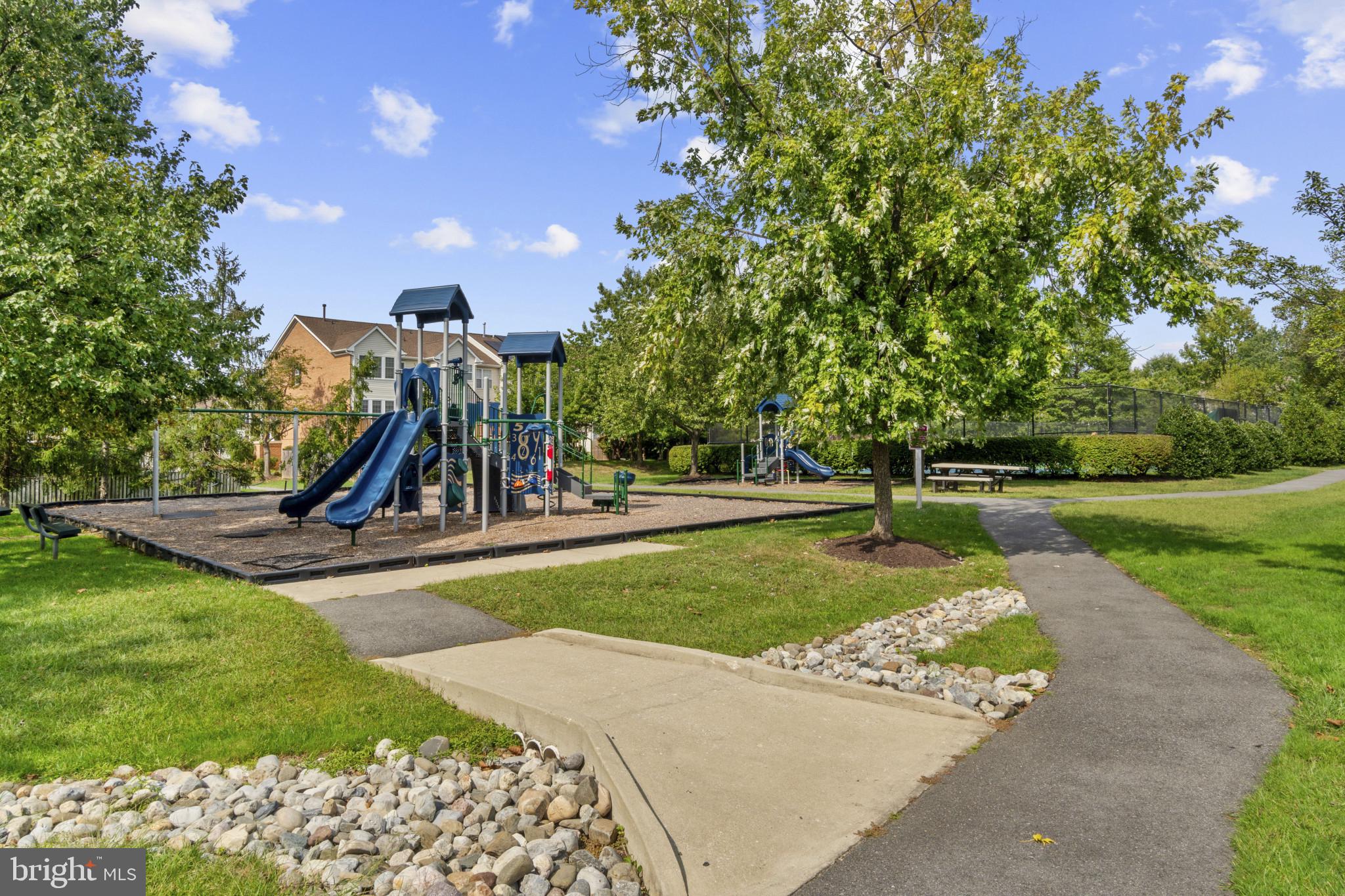 THE LANDINGS - Residential