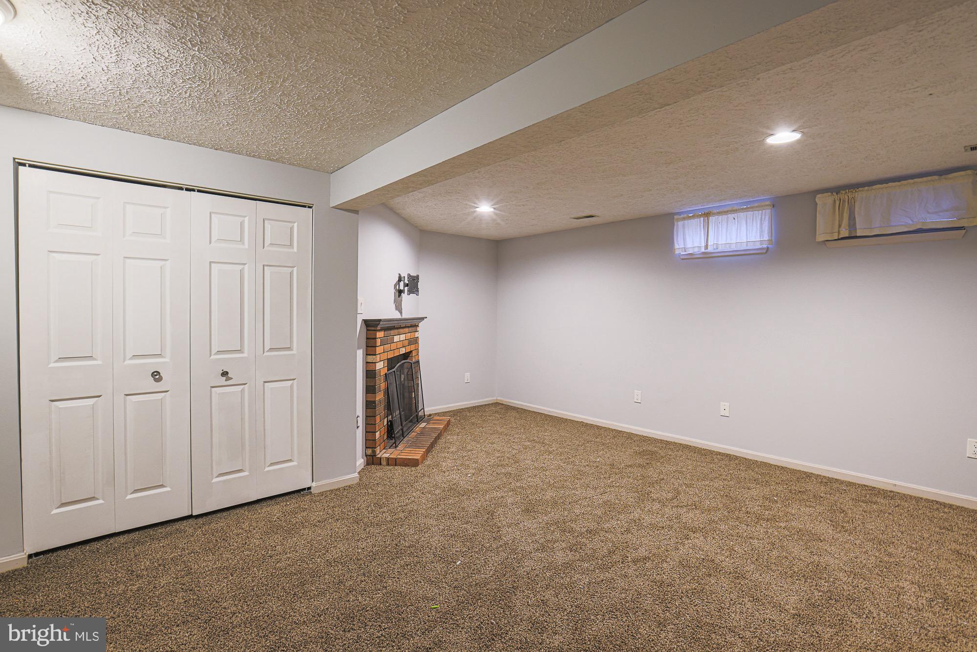 PERRY HALL - Residential