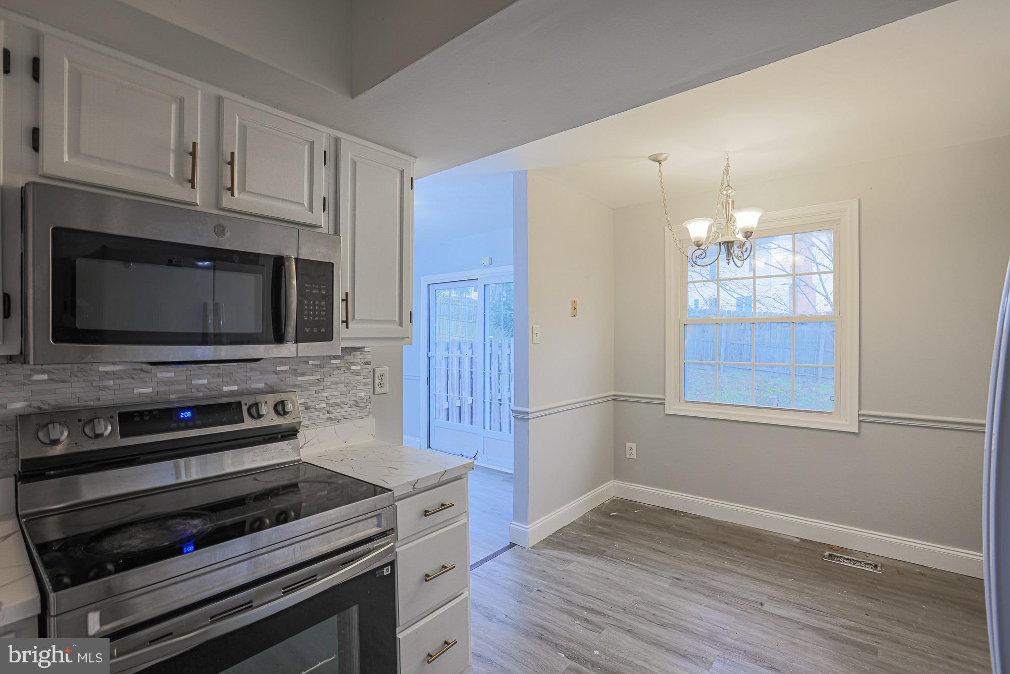 PERRY HALL - Residential