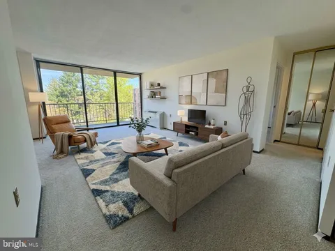 MLS: PADE2112596