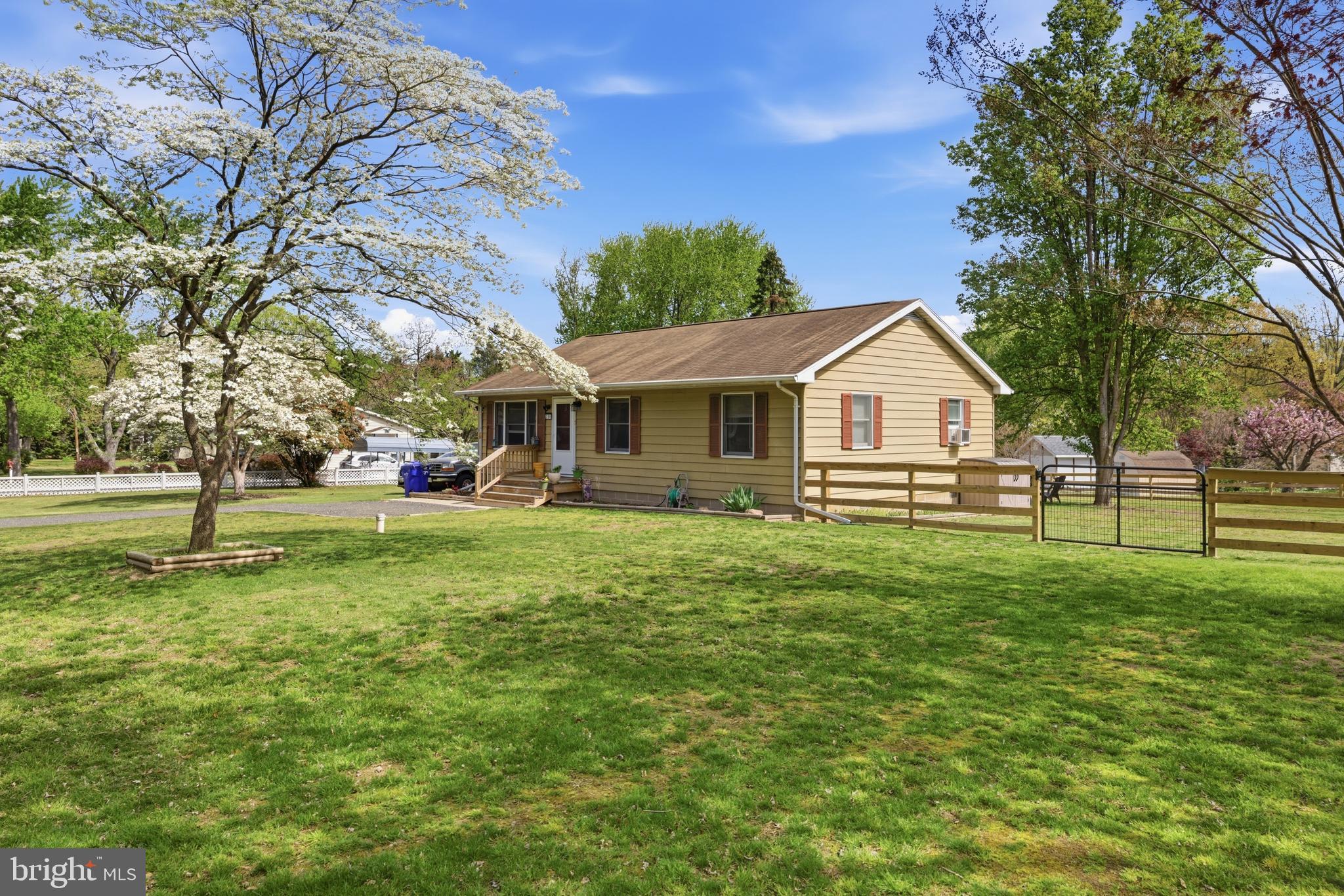CHESTER HARBOR - Residential