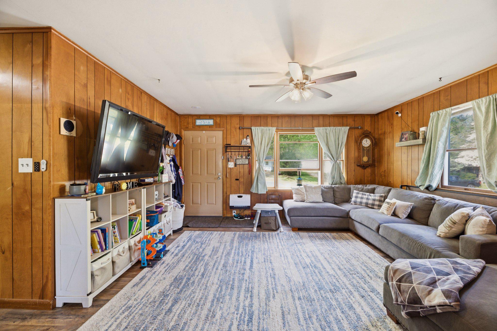 CHESTER HARBOR - Residential