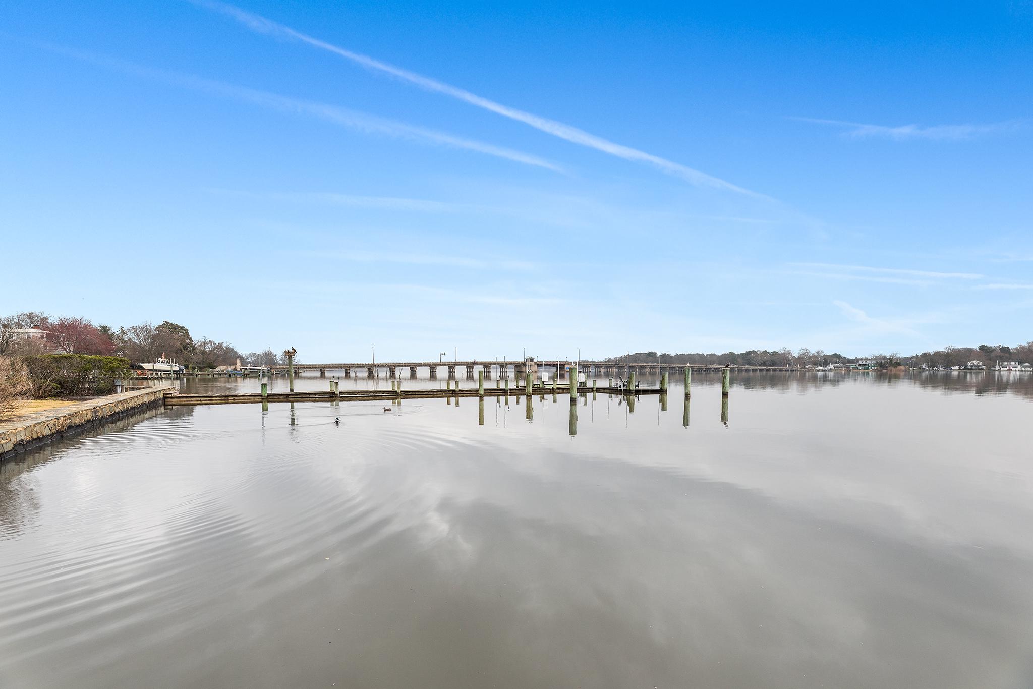 CHESTER HARBOR - Residential