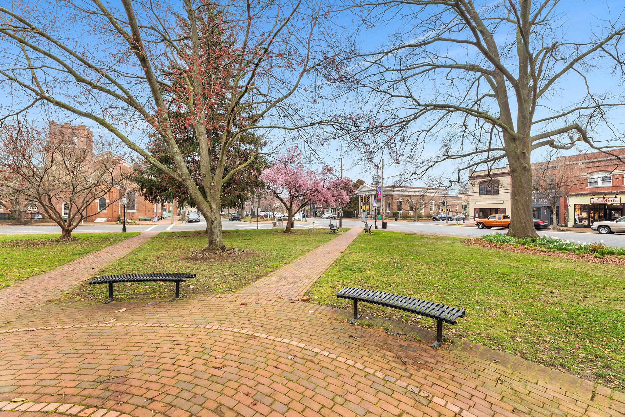 CHESTER HARBOR - Residential