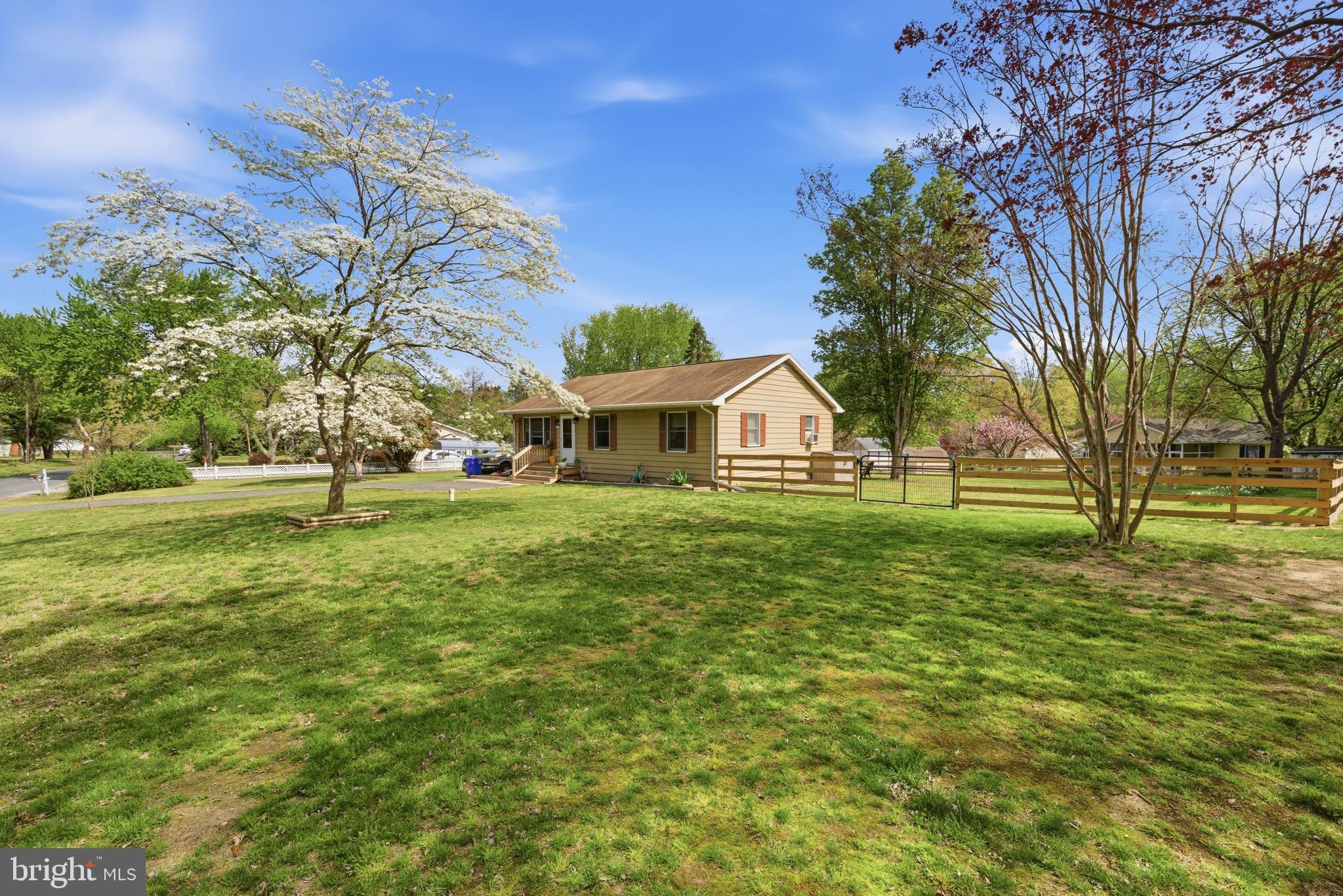 CHESTER HARBOR - Residential