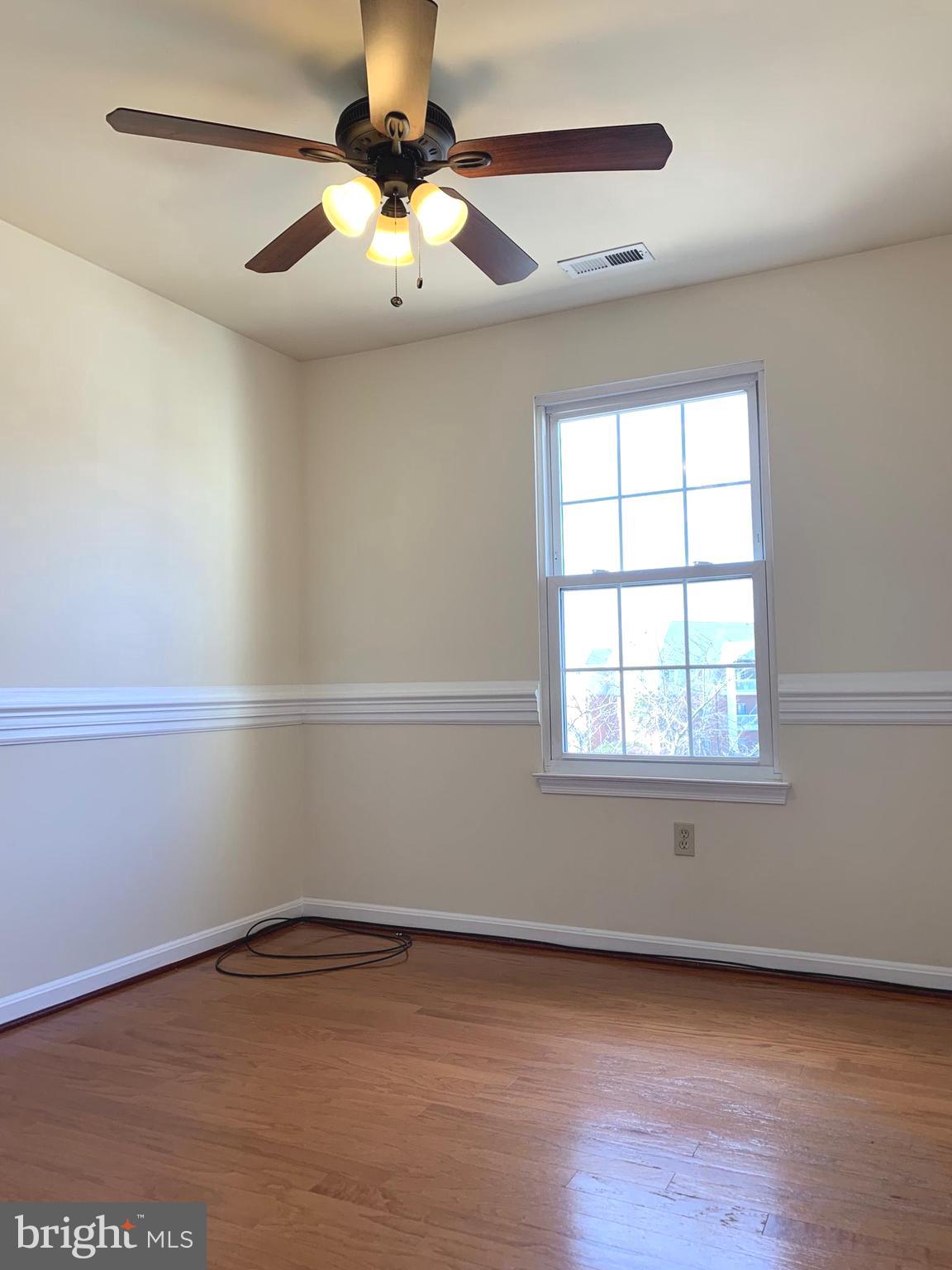 KINGS CREST AT SALEM STATION - Residential Lease