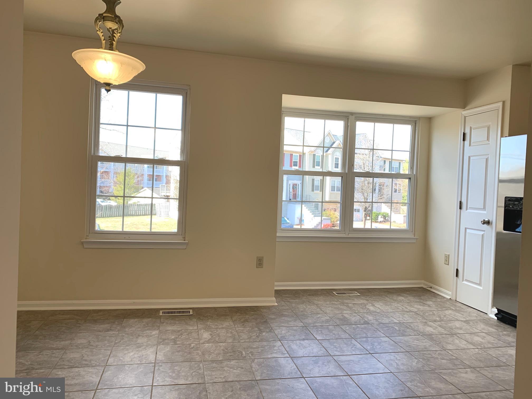 KINGS CREST AT SALEM STATION - Residential Lease