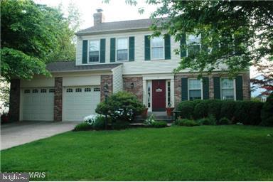 HAMPTON OAKS - Residential