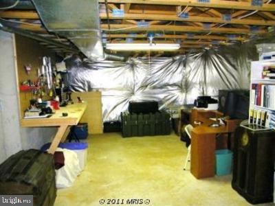 HAMPTON OAKS - Residential