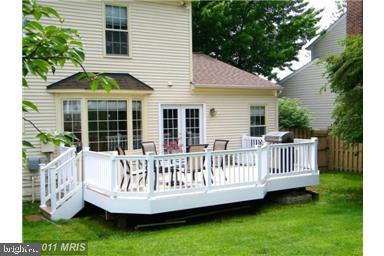 HAMPTON OAKS - Residential