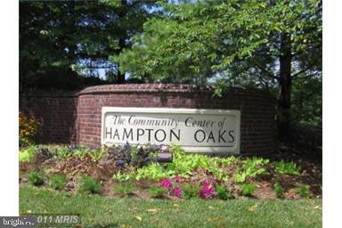 HAMPTON OAKS - Residential