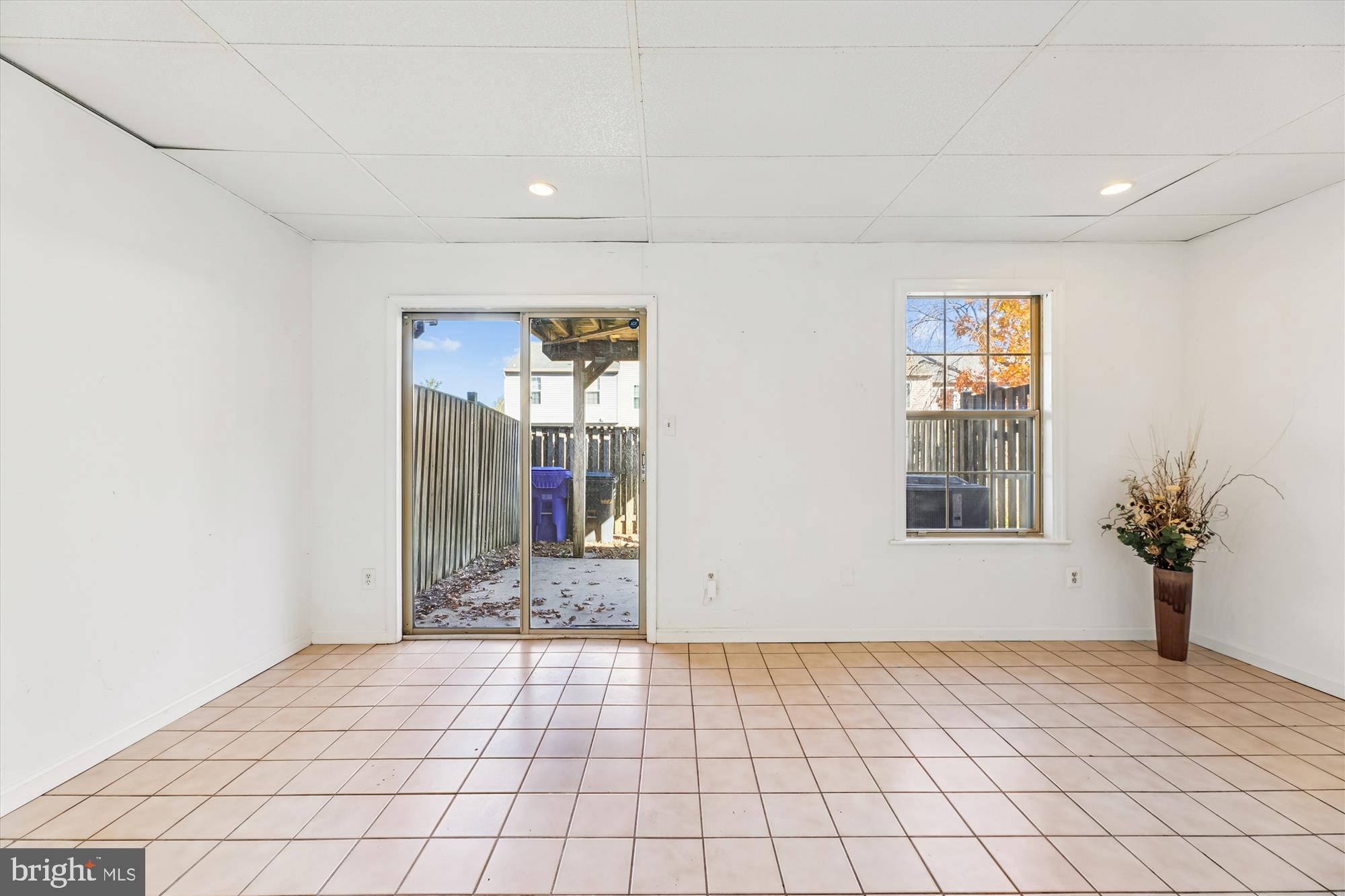 LANCASTER / WESTLAKE VILLAGE - Residential