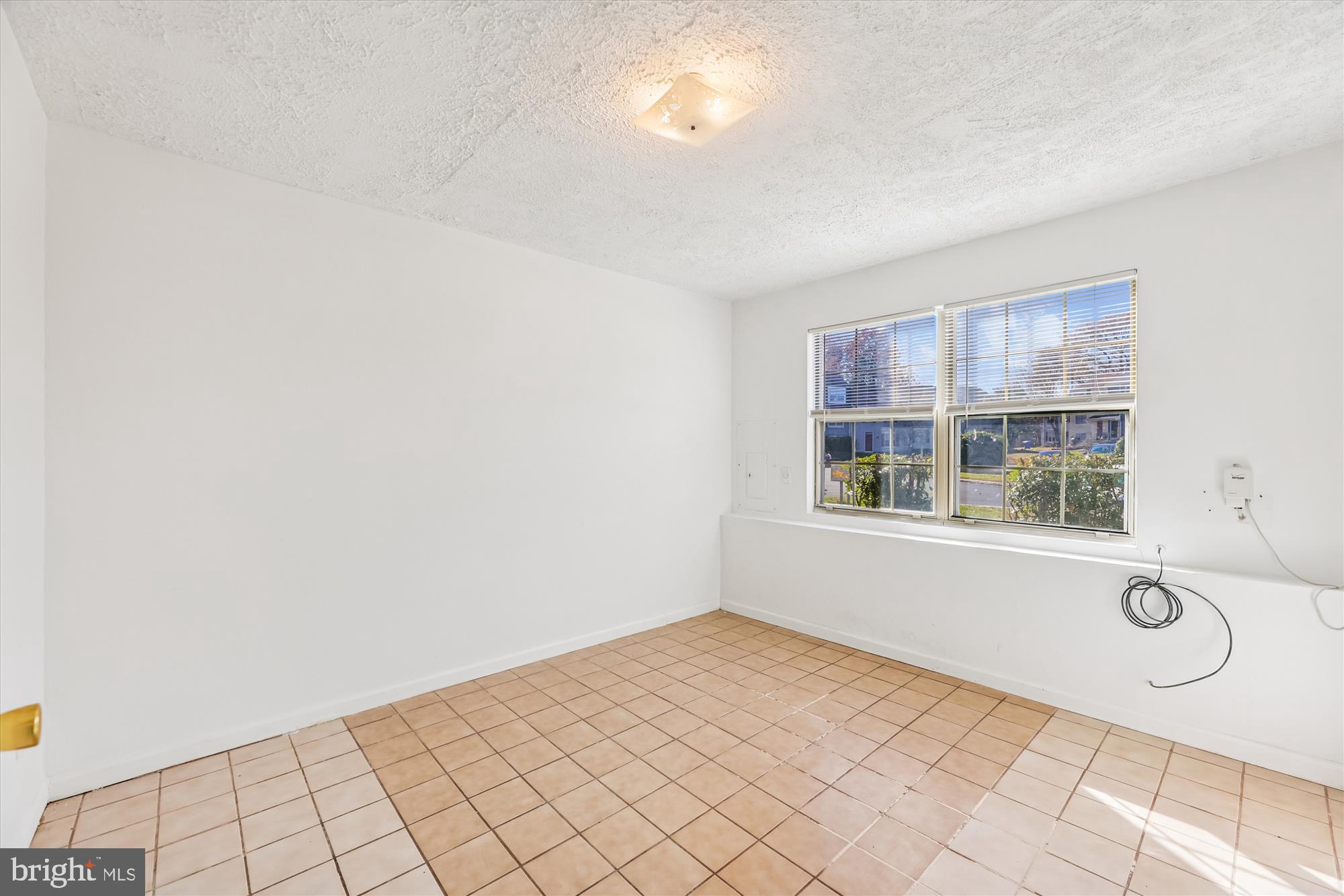 LANCASTER / WESTLAKE VILLAGE - Residential