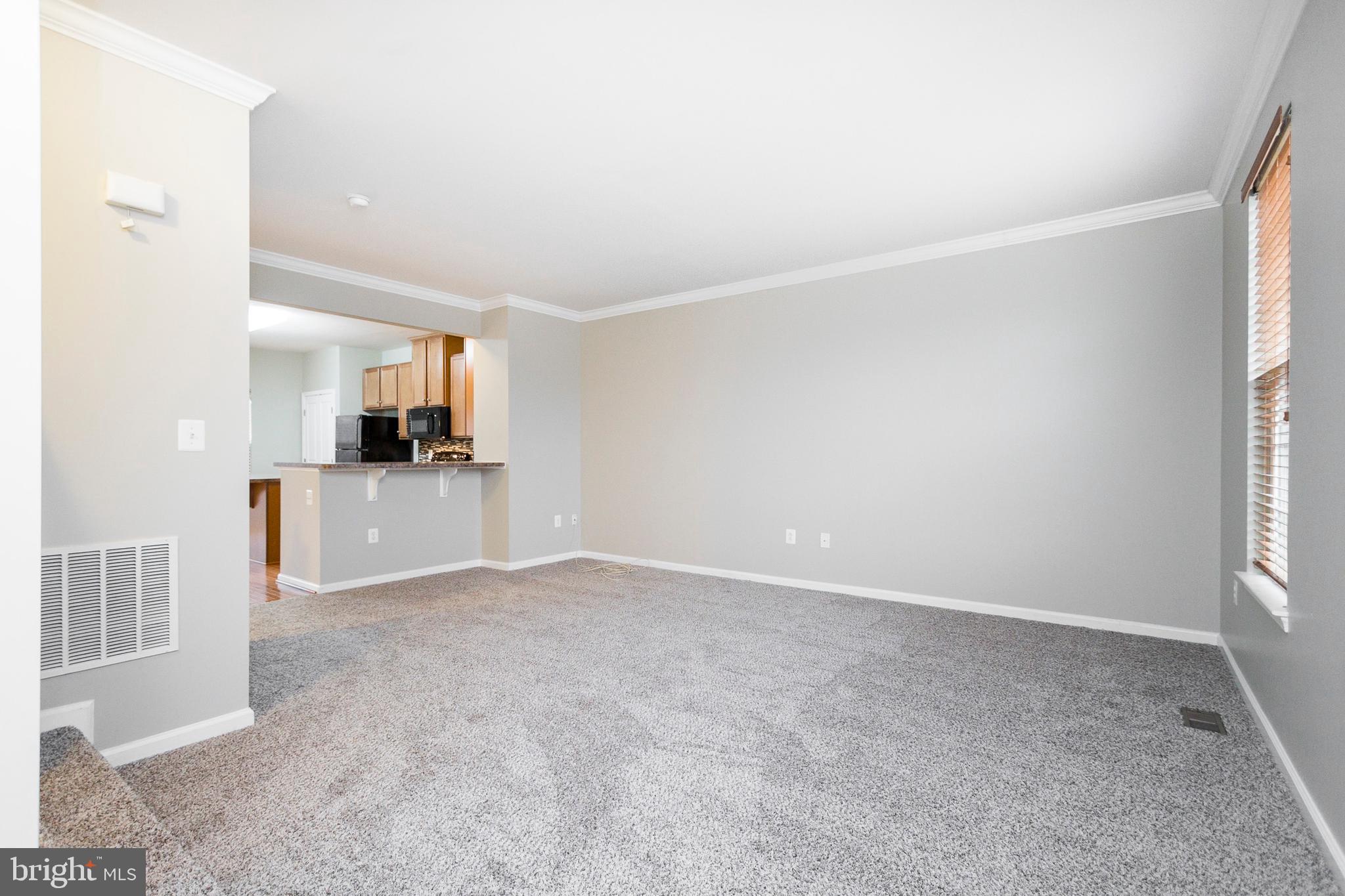 LAFAYETTE CROSSING - Residential Lease