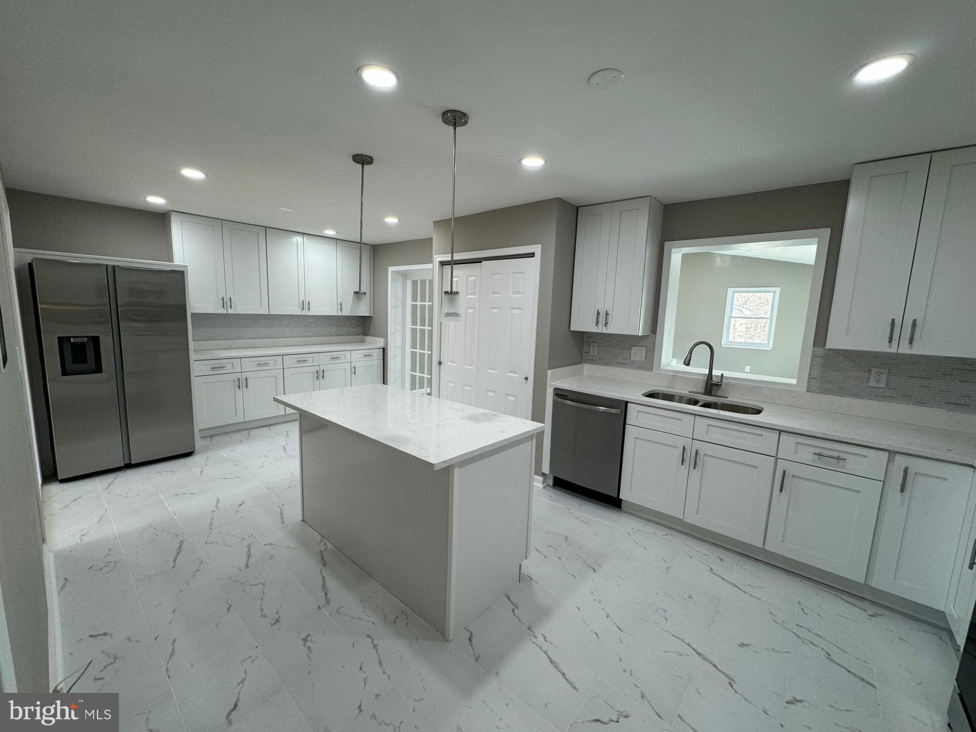 CLINTON VIEW - PLAT ONE - Residential