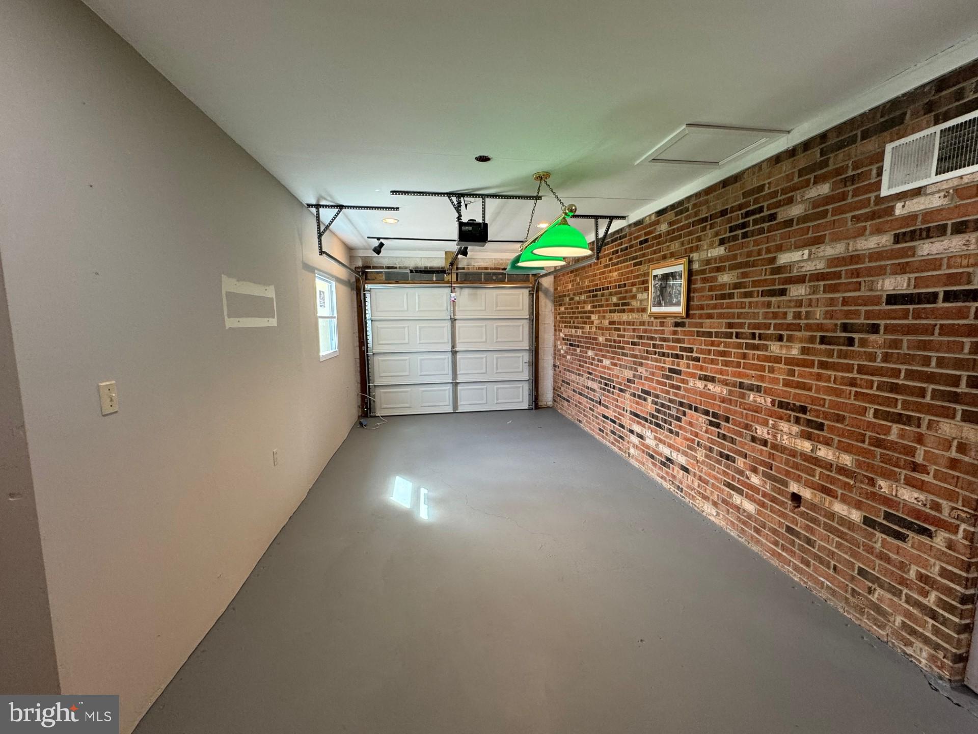 CLINTON VIEW - PLAT ONE - Residential