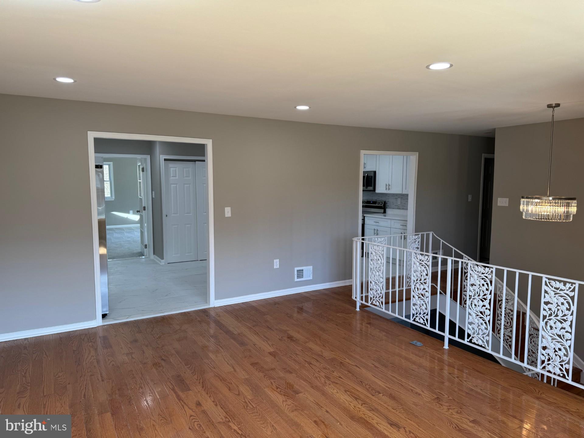 CLINTON VIEW - PLAT ONE - Residential