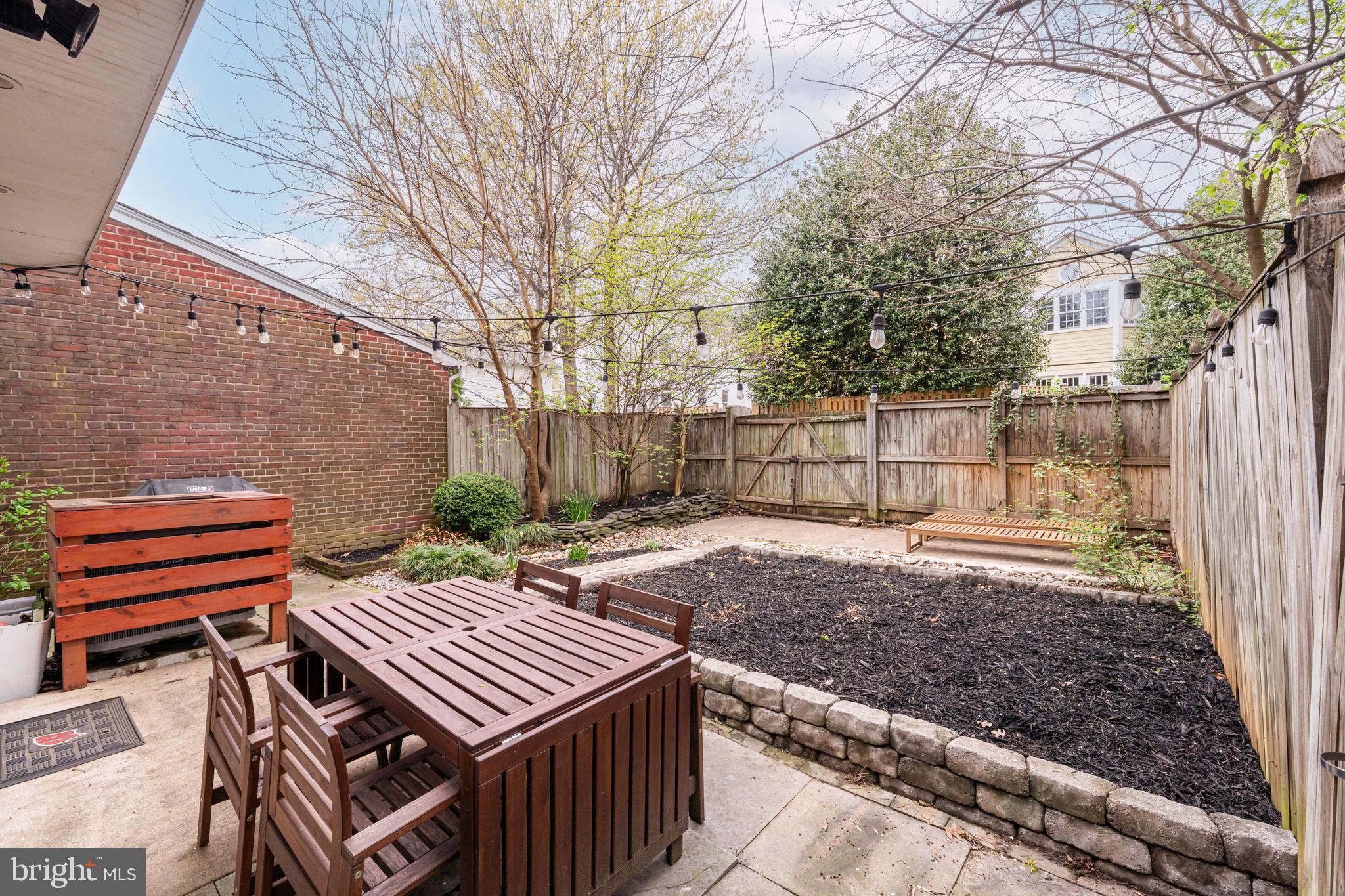 GEORGE WASHINGTON PARK - Residential