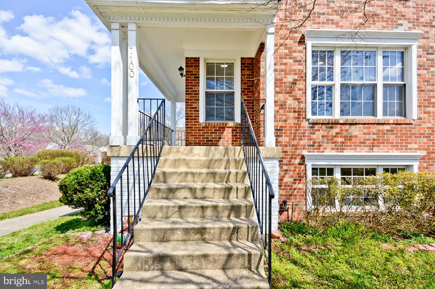 SUMMIT CREEK - Residential Lease