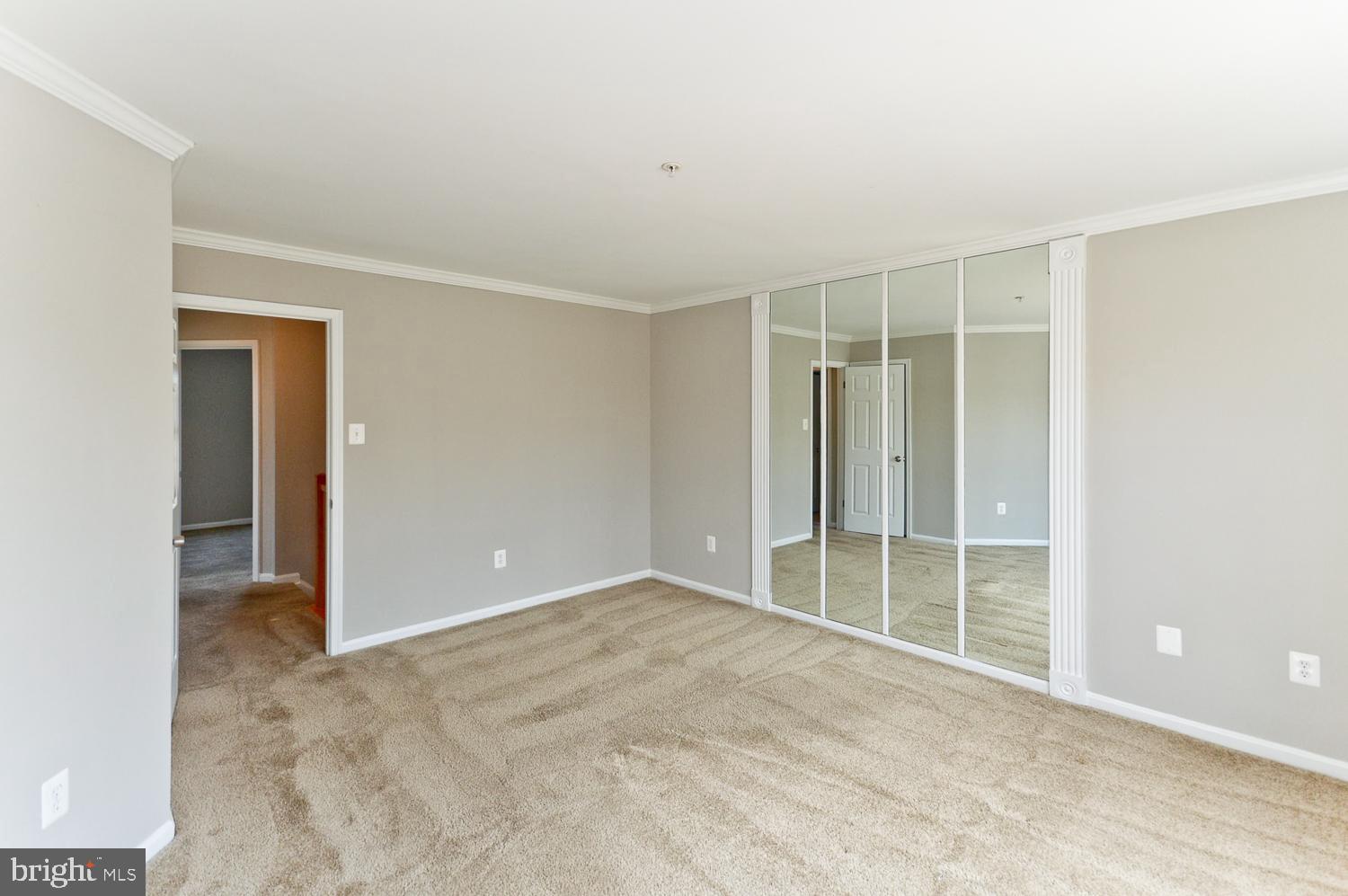 SUMMIT CREEK - Residential Lease