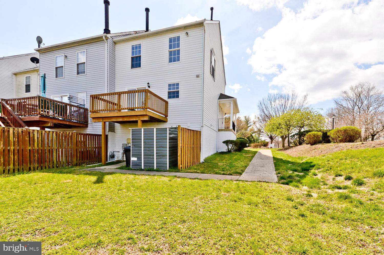 SUMMIT CREEK - Residential Lease