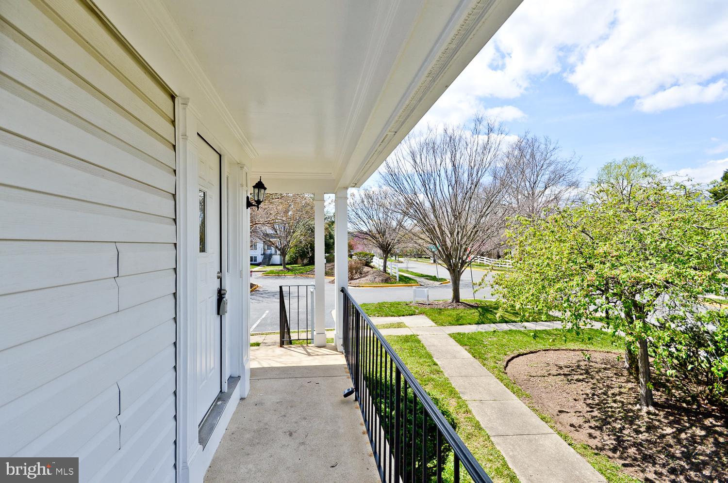 SUMMIT CREEK - Residential Lease