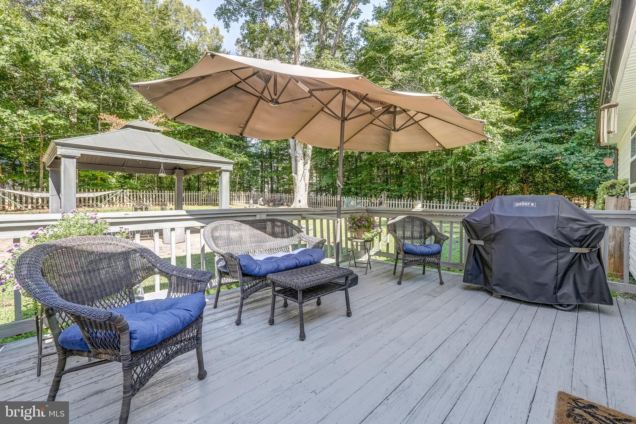 LAKE MONTICELLO - Residential