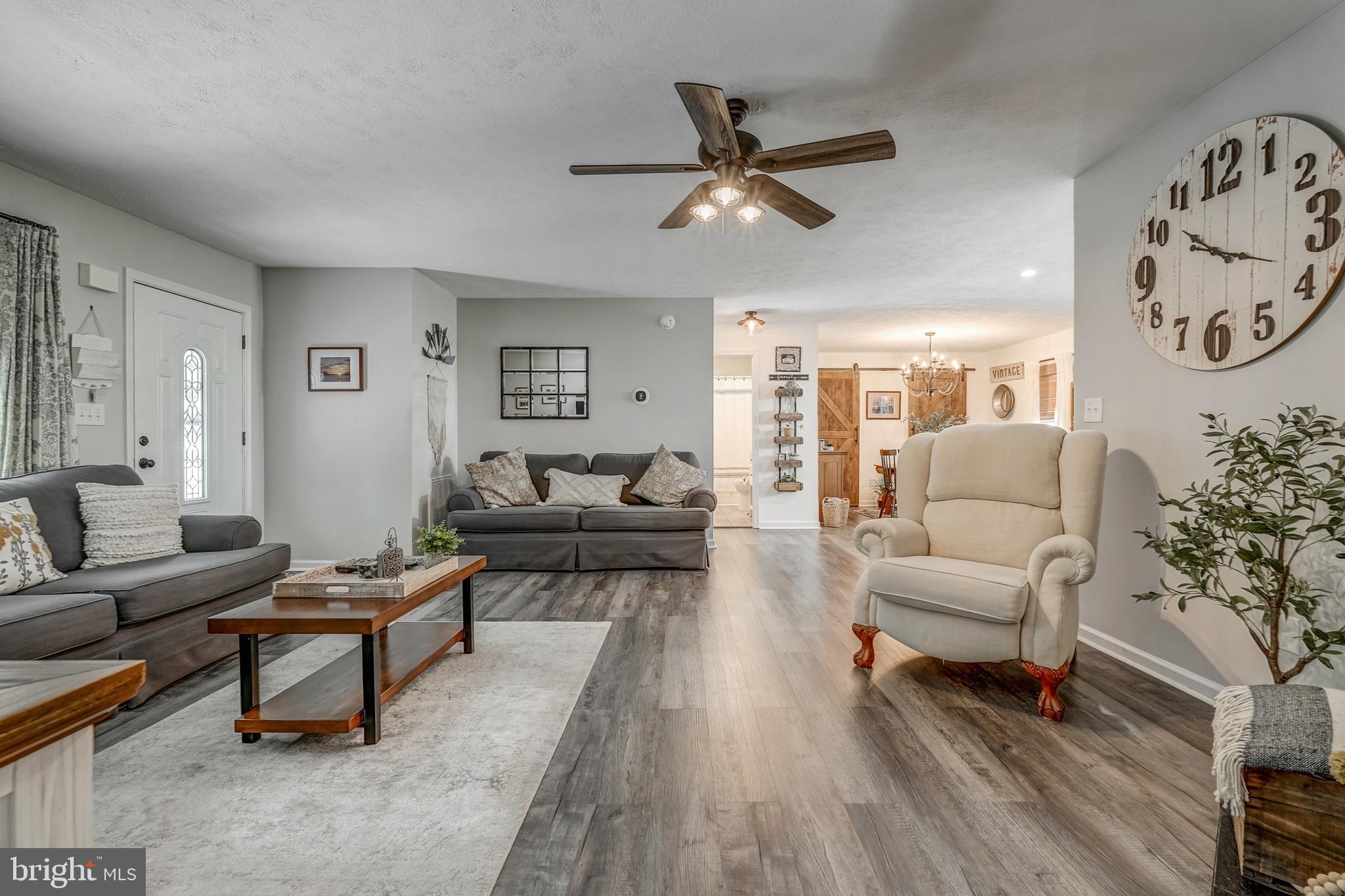 LAKE MONTICELLO - Residential