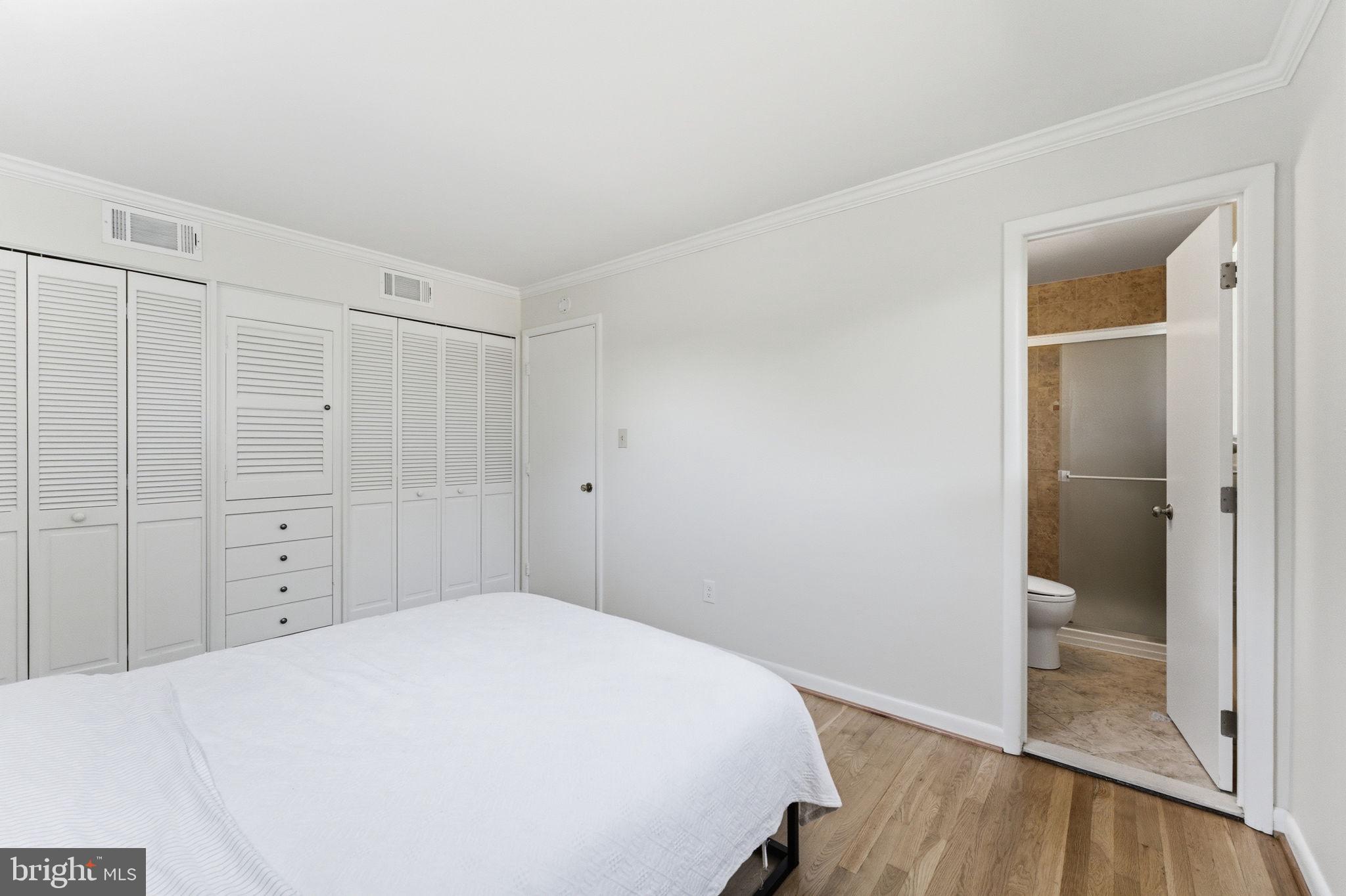 KEMP MILL ESTATES - Residential