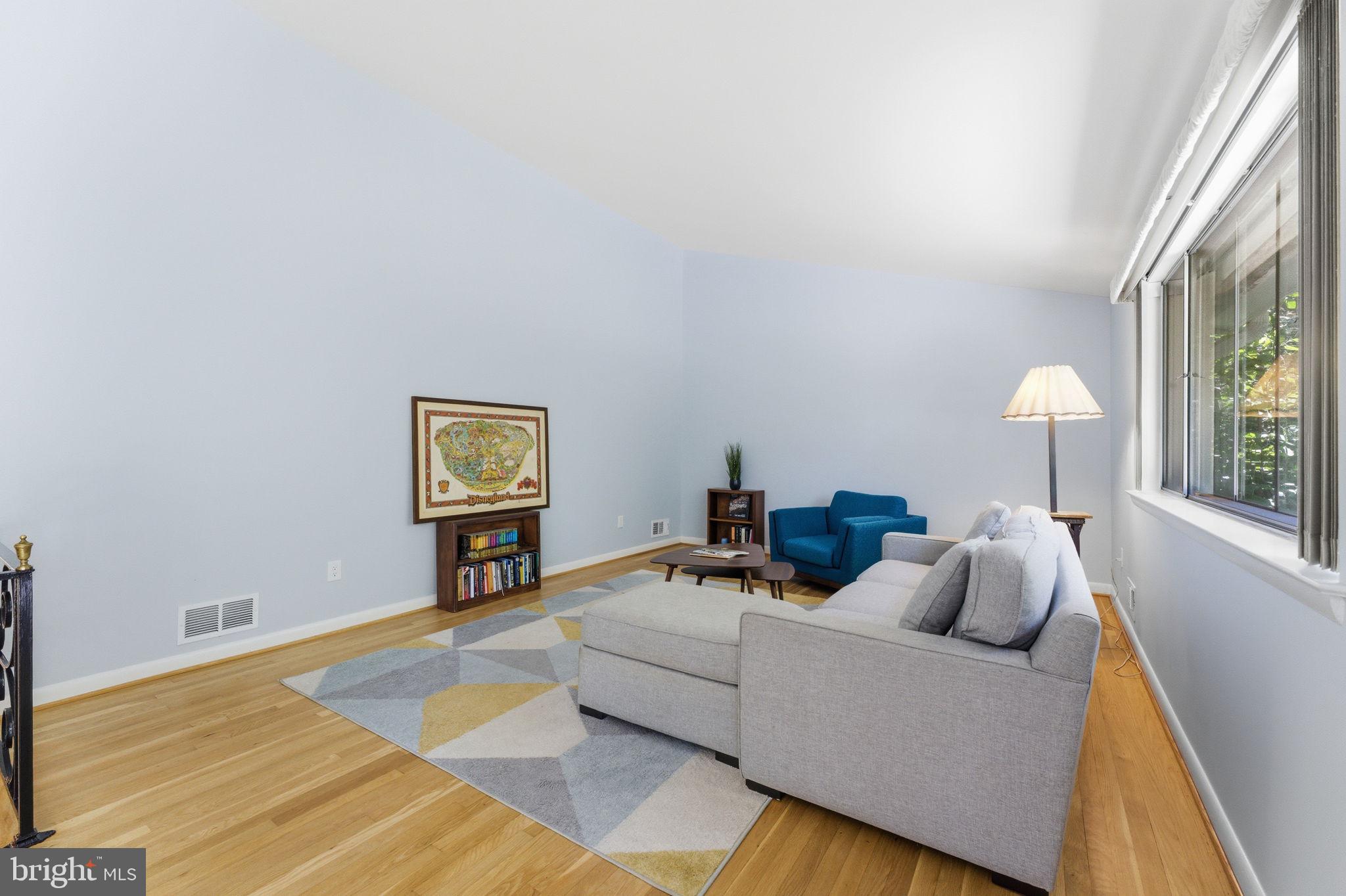 KEMP MILL ESTATES - Residential