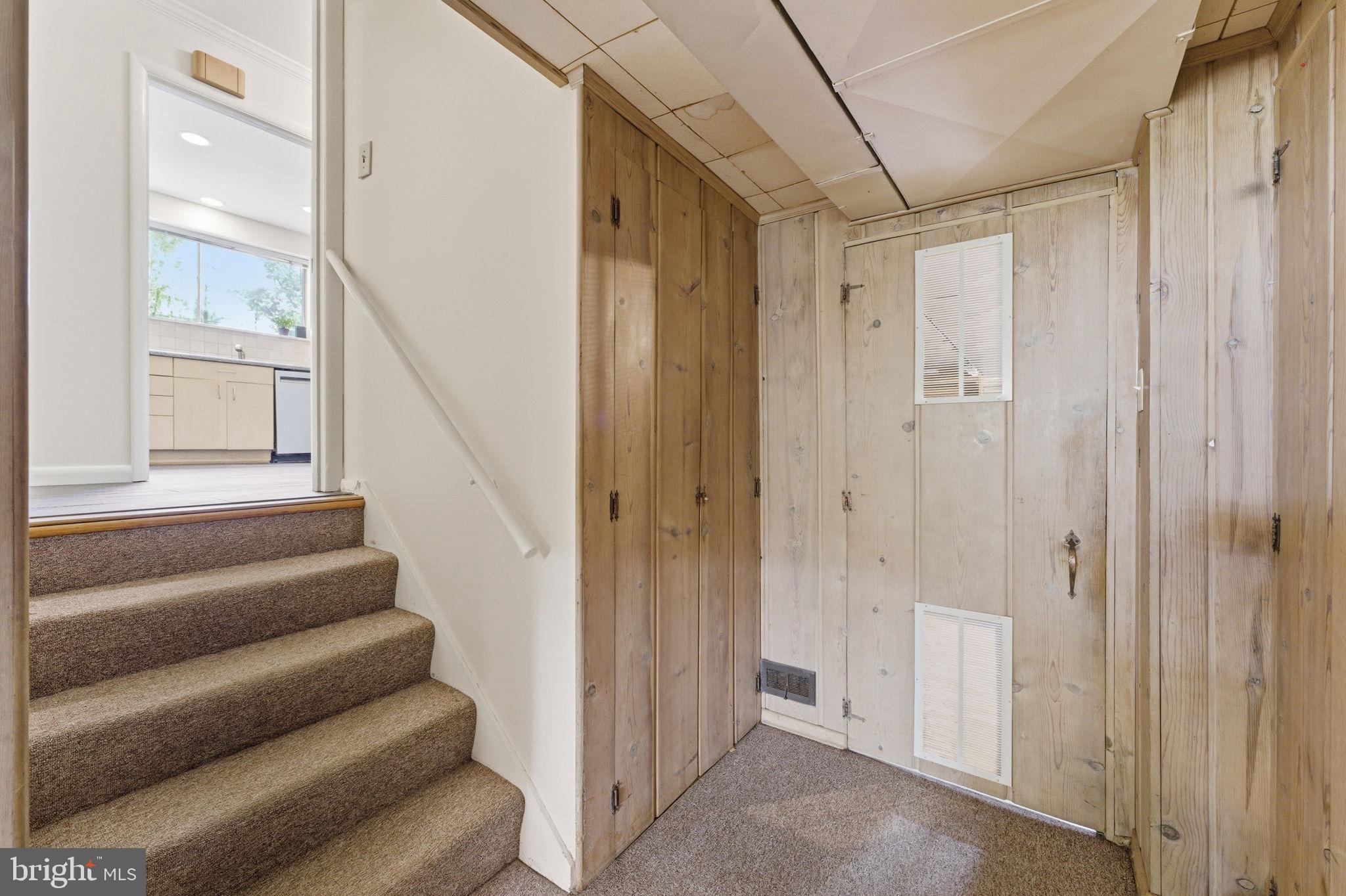 KEMP MILL ESTATES - Residential