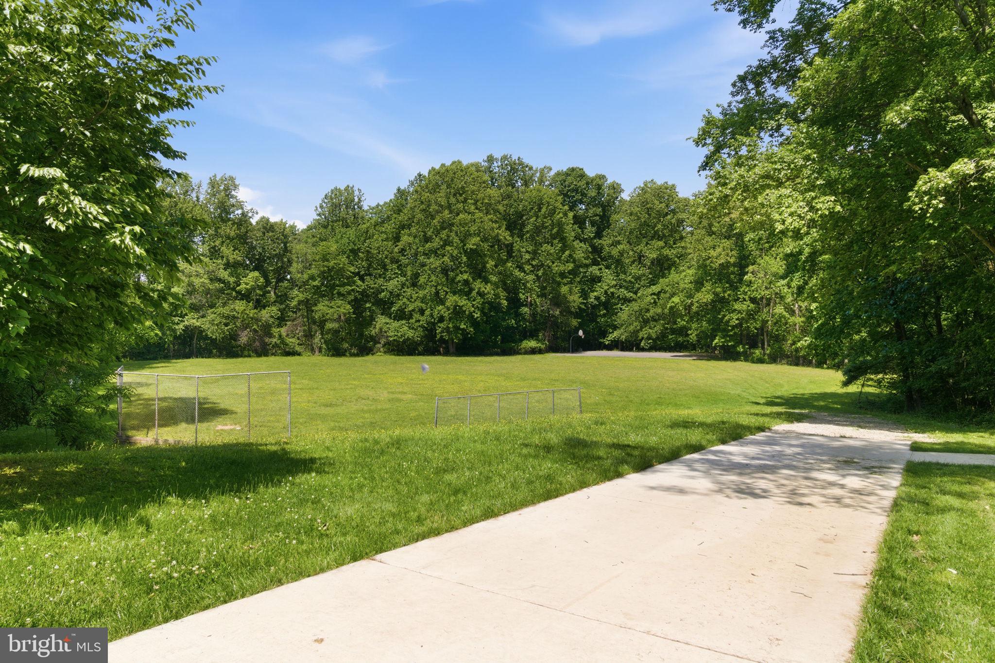 KEMP MILL ESTATES - Residential