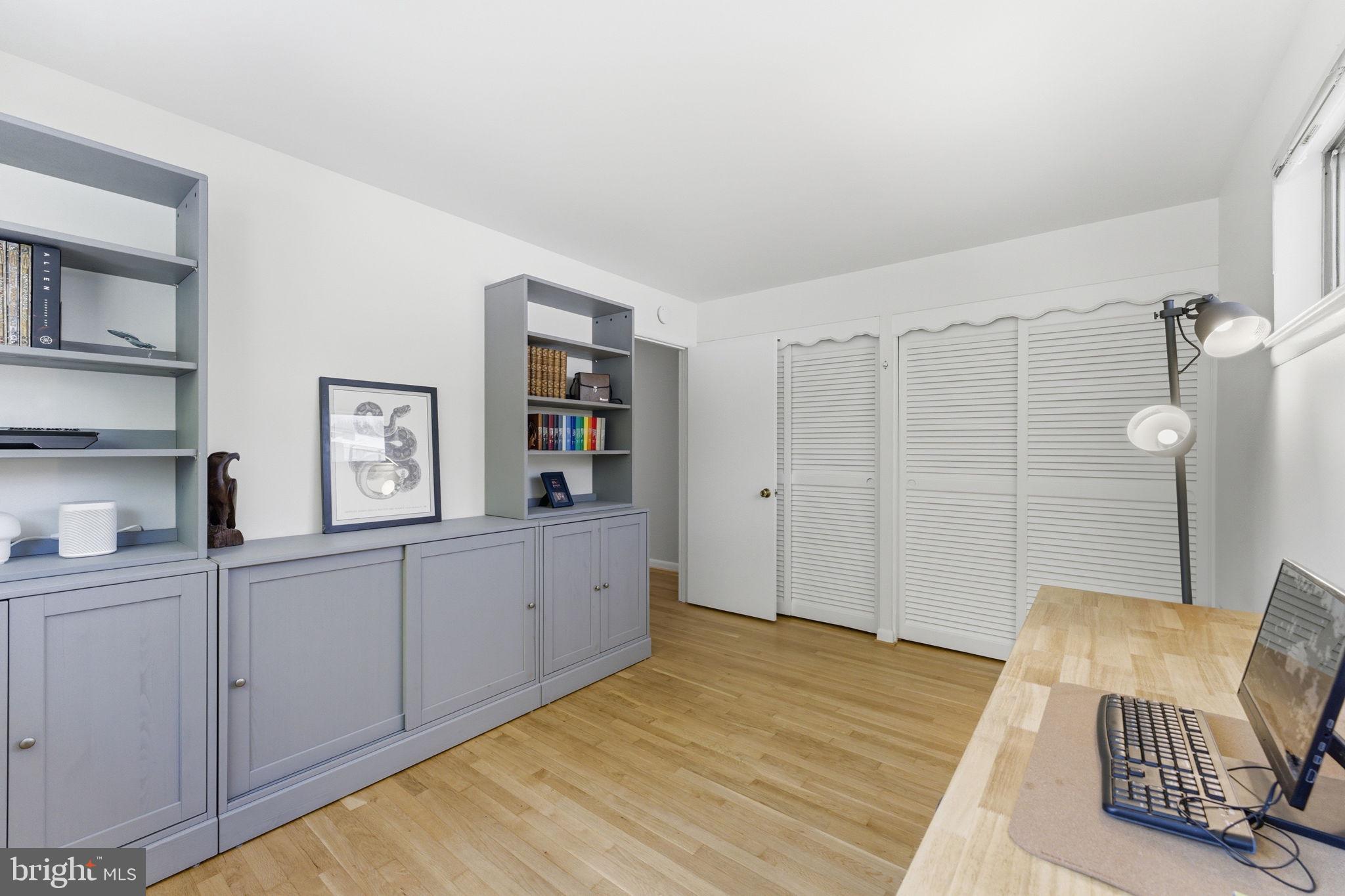 KEMP MILL ESTATES - Residential