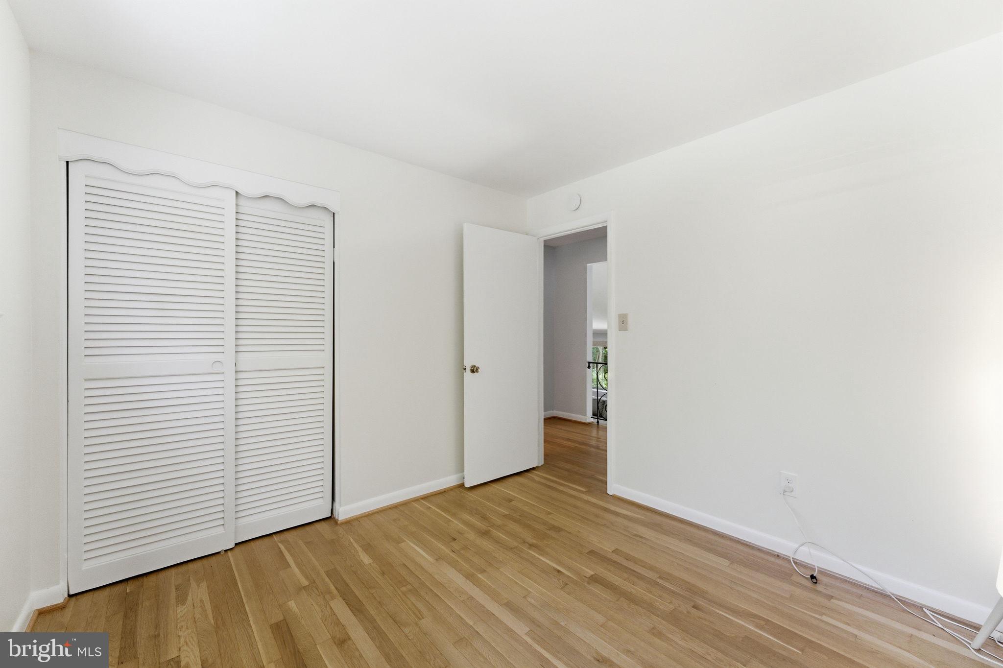 KEMP MILL ESTATES - Residential