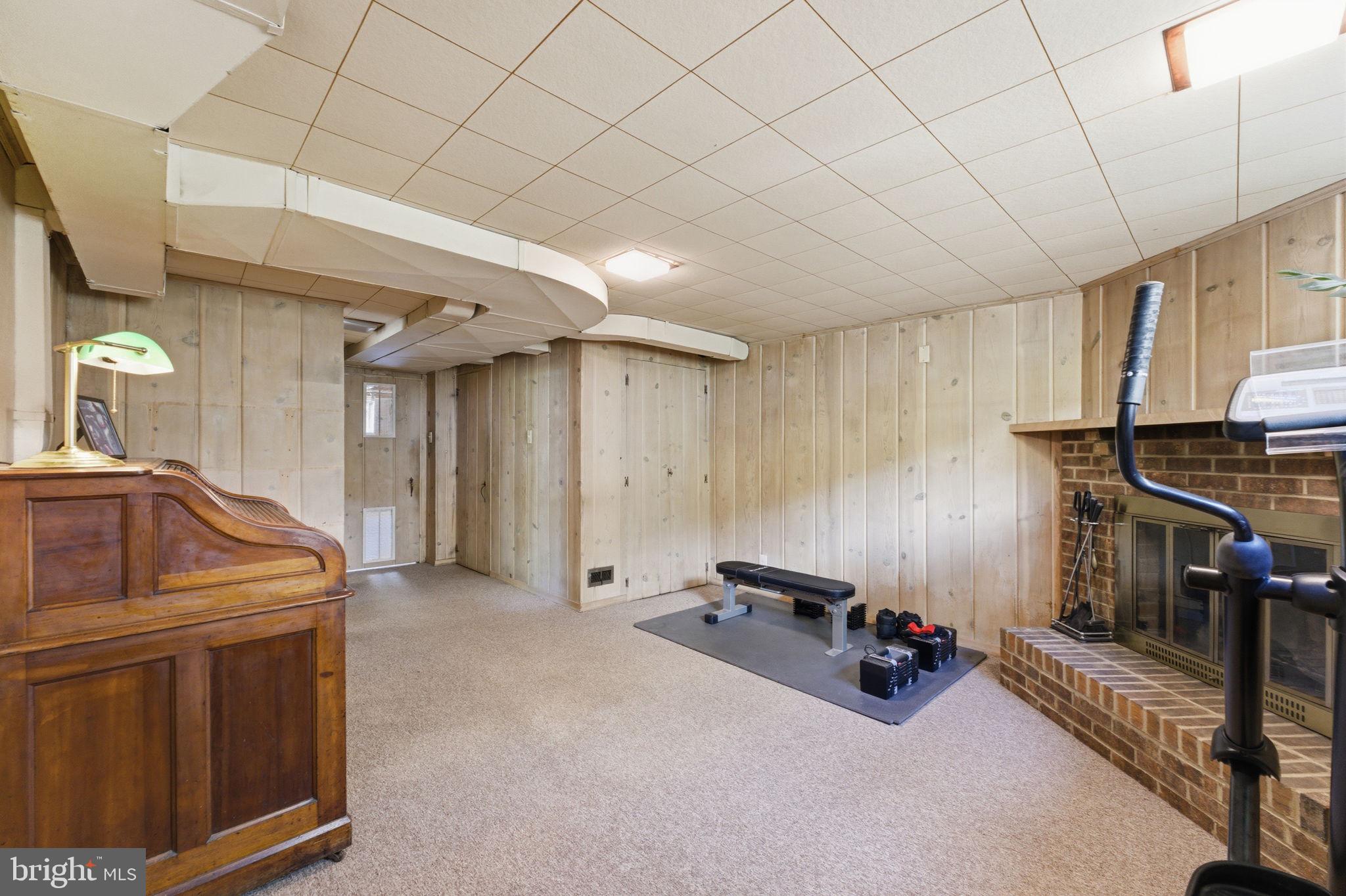KEMP MILL ESTATES - Residential