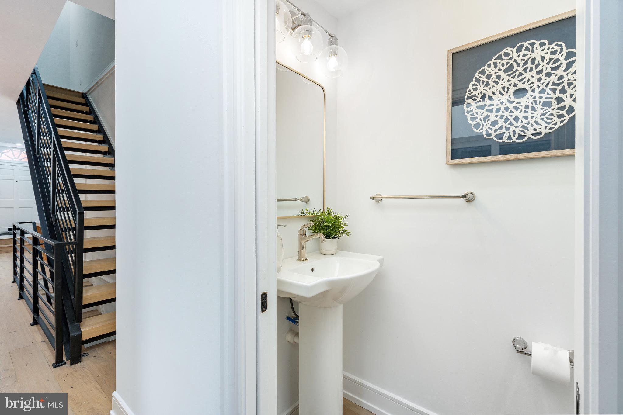 SOCIETY HILL - Residential