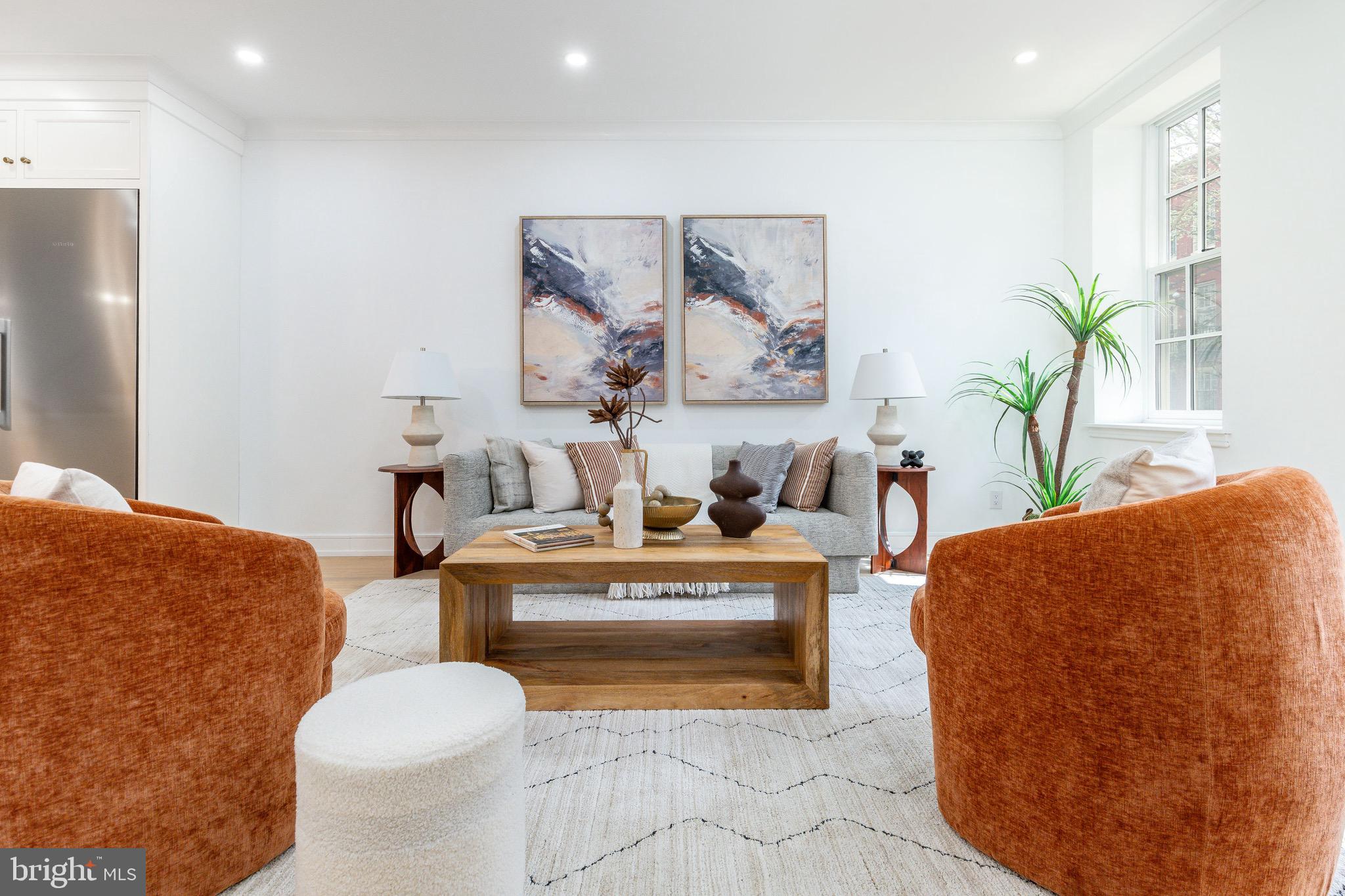 SOCIETY HILL - Residential