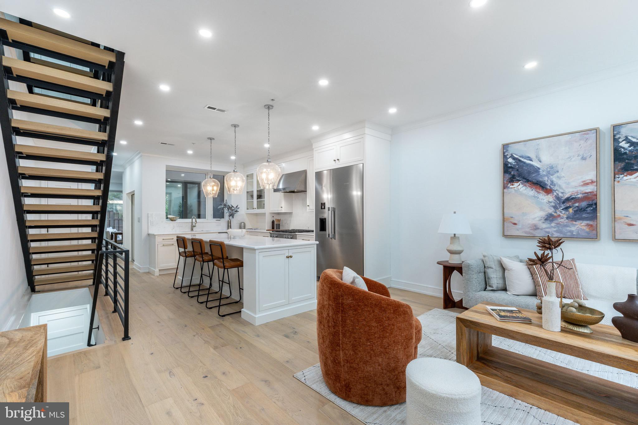 SOCIETY HILL - Residential