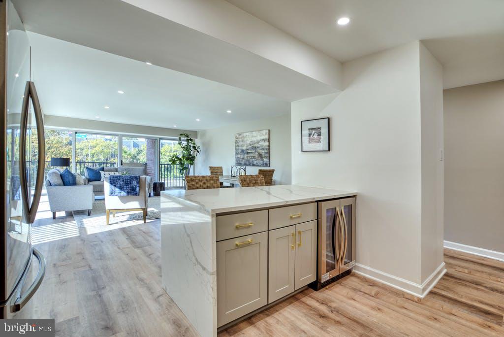 HORIZON HOUSE - Residential Lease