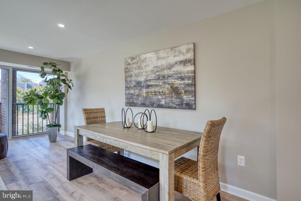 HORIZON HOUSE - Residential Lease