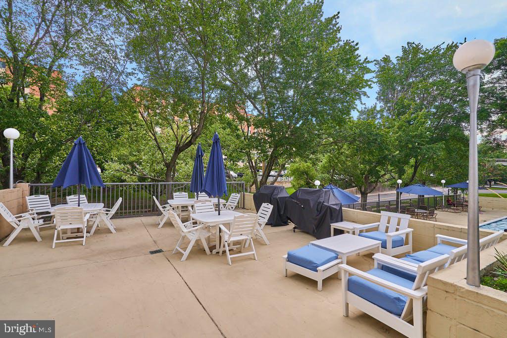 HORIZON HOUSE - Residential Lease