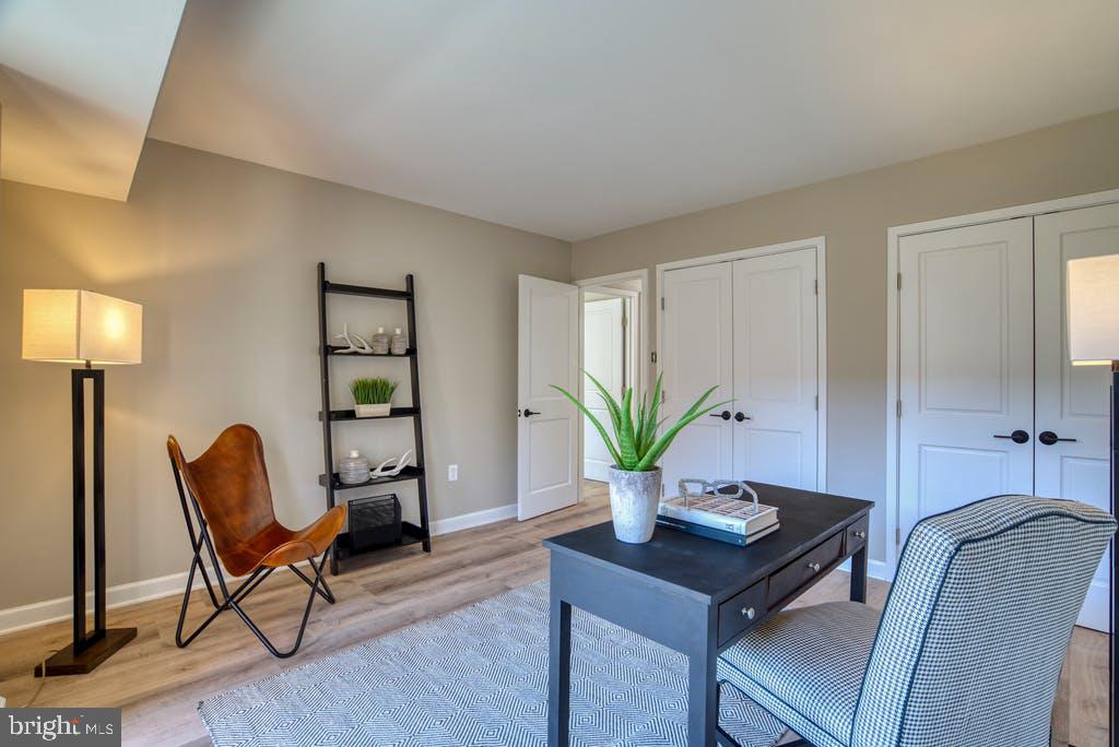 HORIZON HOUSE - Residential Lease